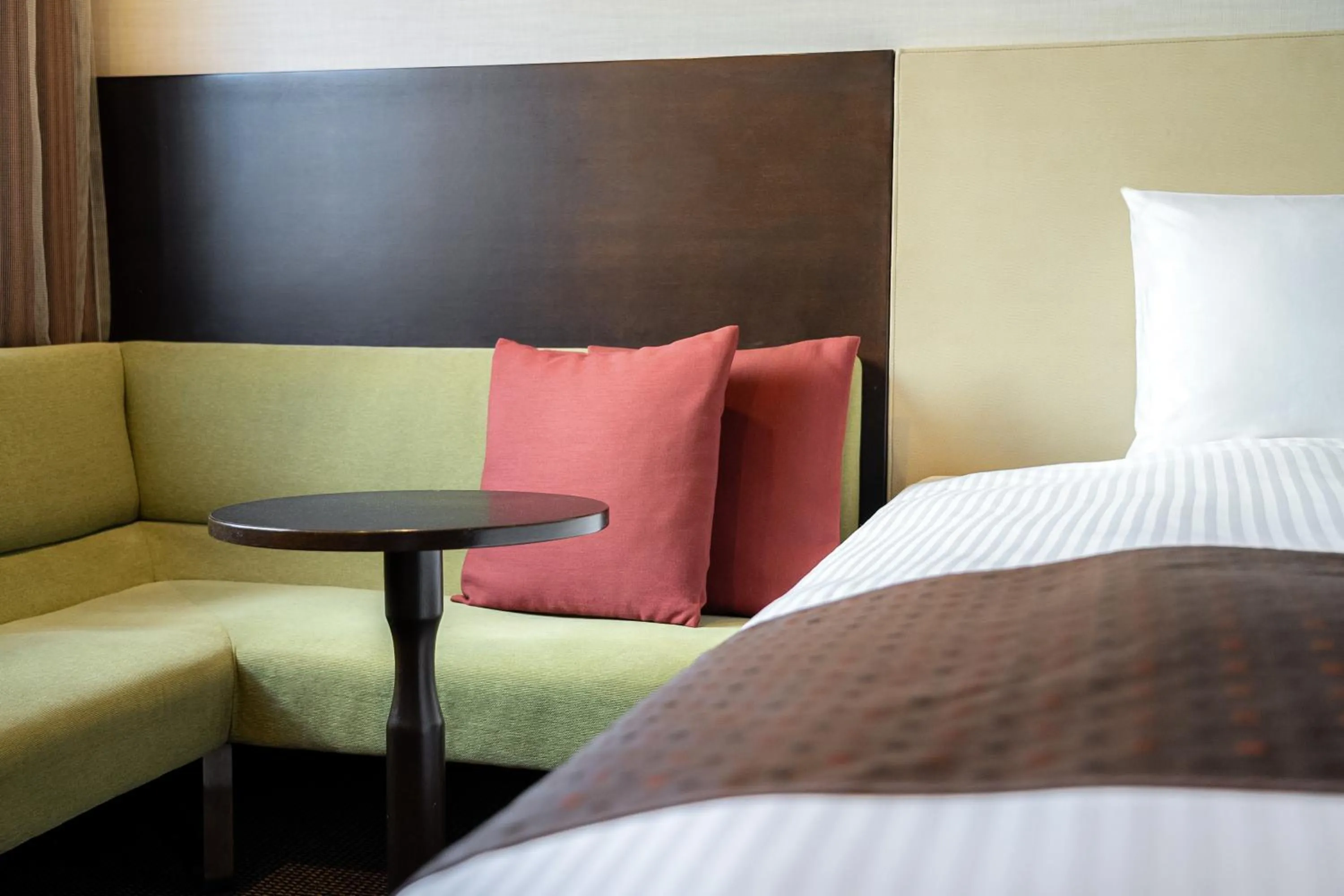 Photo of the whole room, Bed in Hotel JAL City Kannai Yokohama