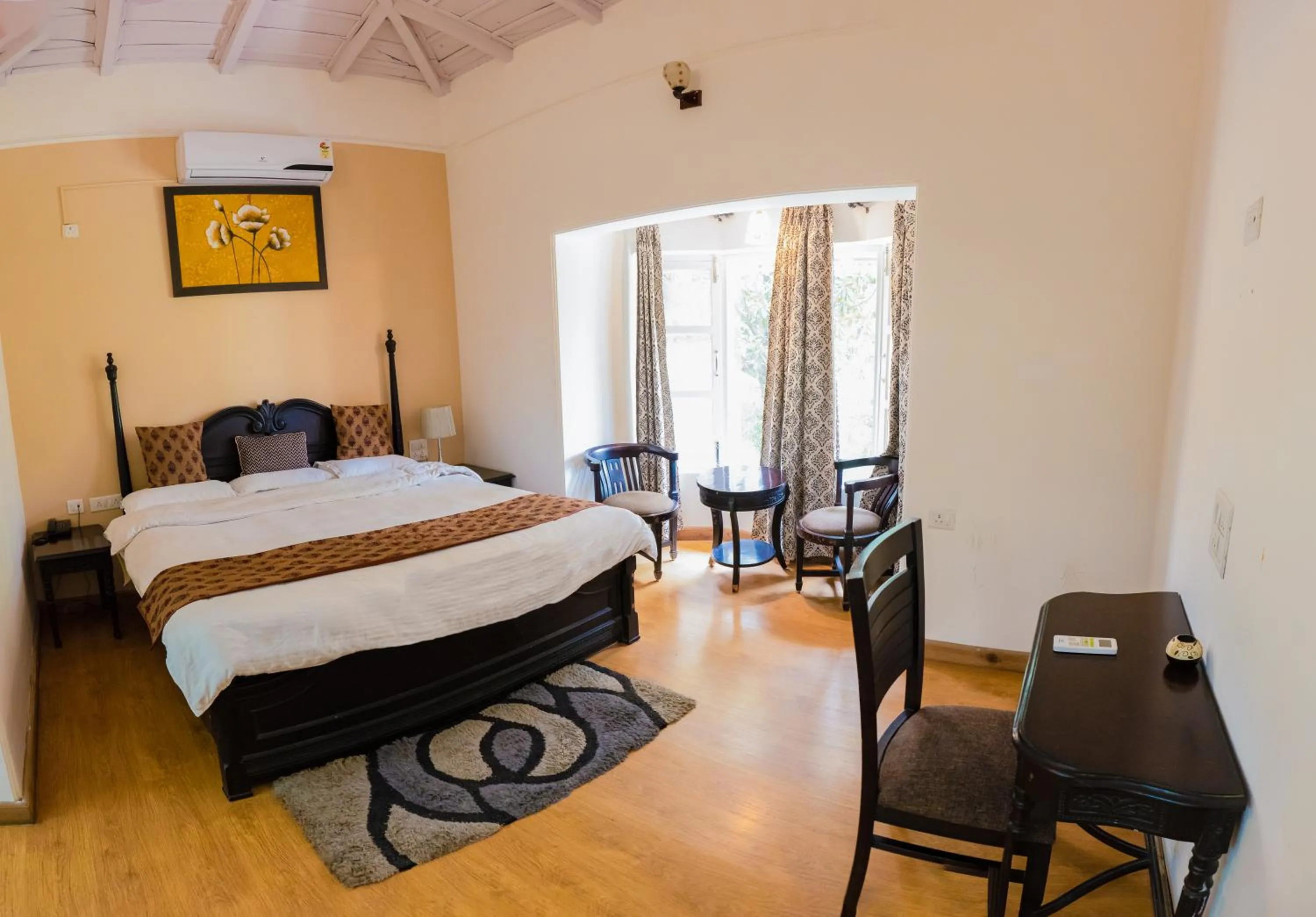 Bedroom, Bed in Neelesh Inn- A Luxury Lake View Hotel- 20 kms from Nainital