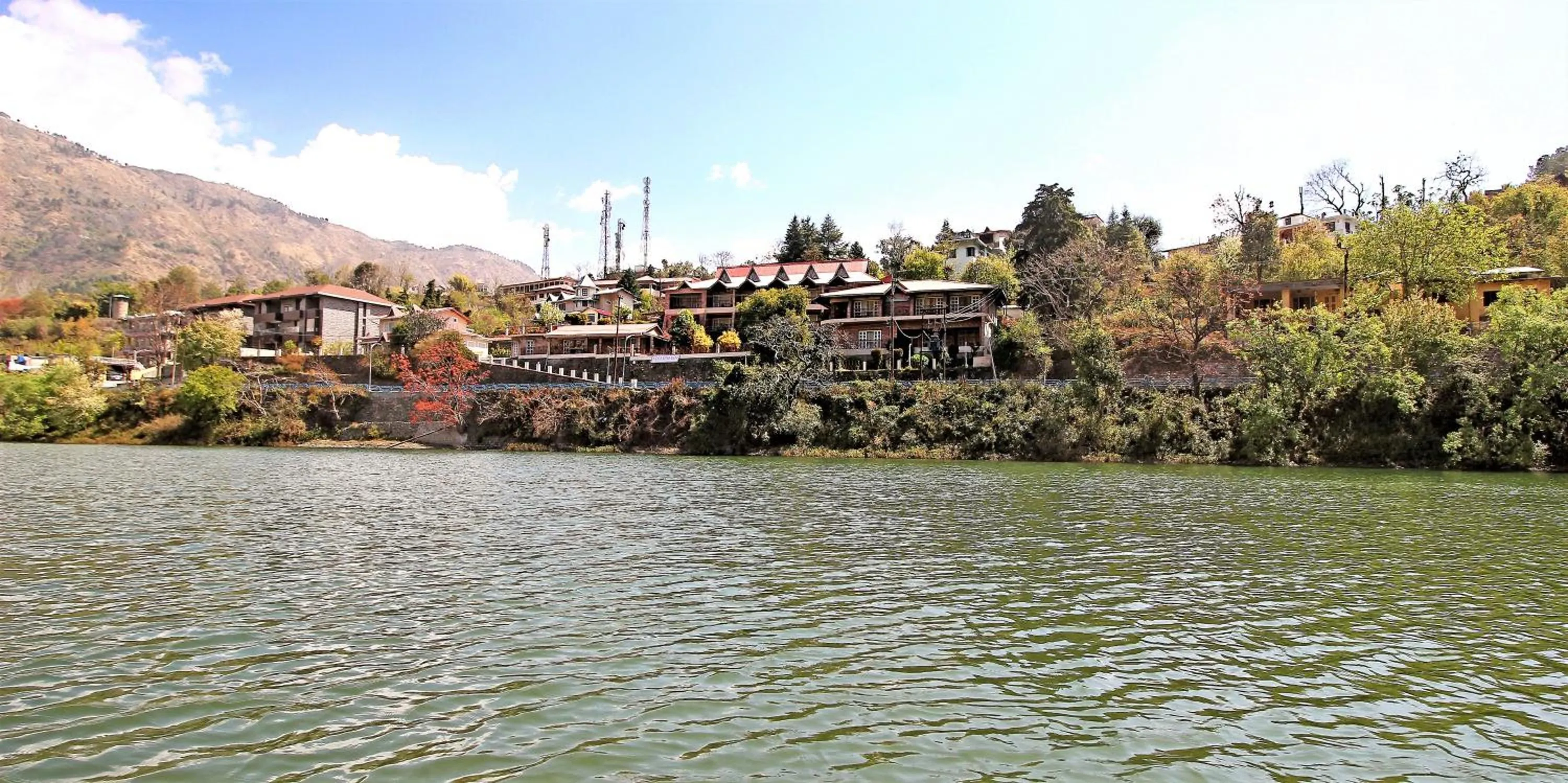Neighbourhood in Neelesh Inn- A Luxury Lake View Hotel- 20 kms from Nainital