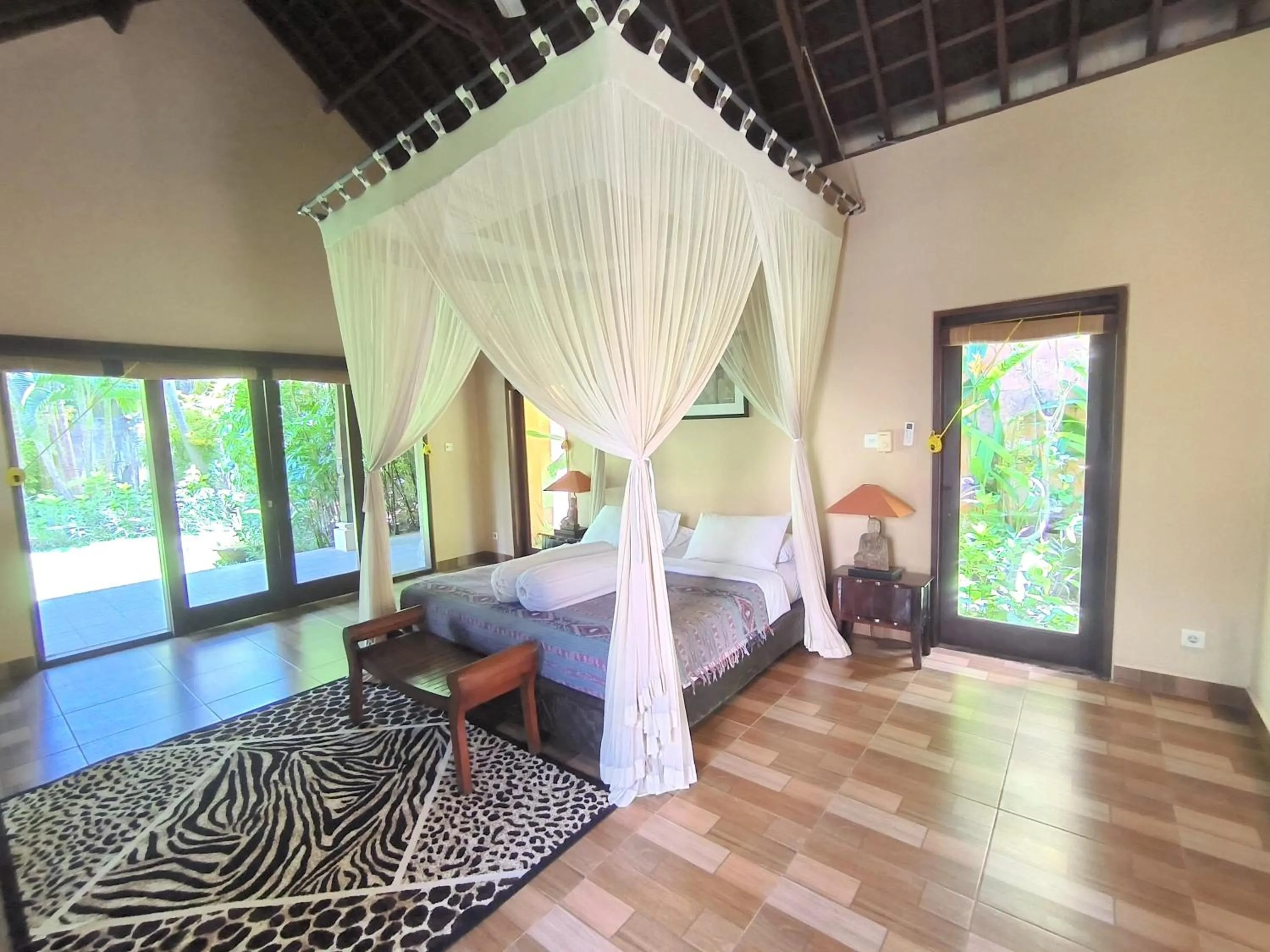 Bedroom, Bed in Villa Plawa Asri