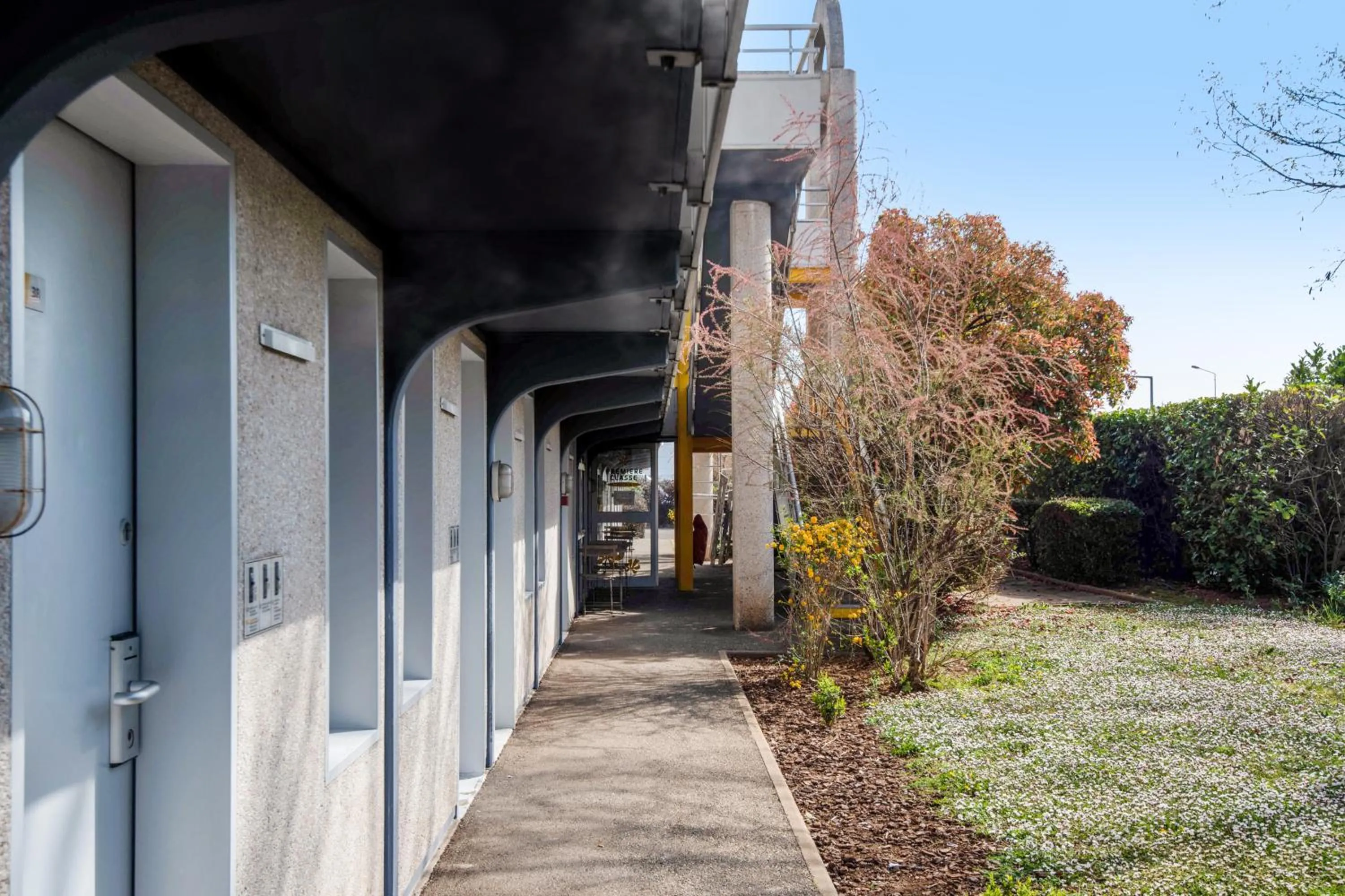 Property building in Premiere Classe Lyon Est - Bron Eurexpo