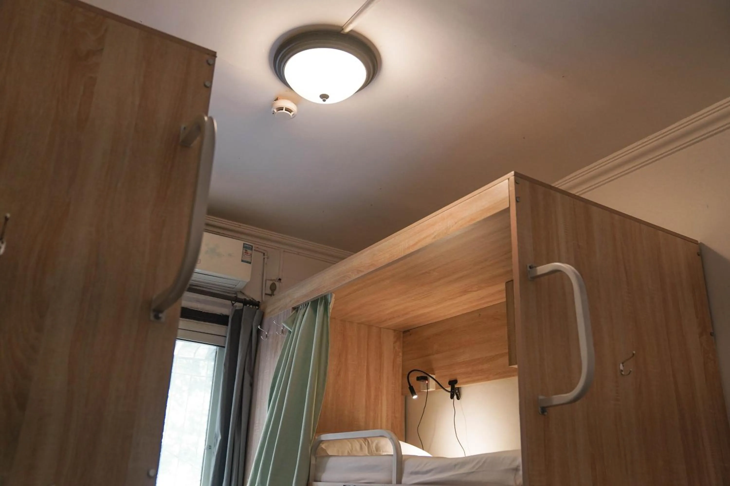 bunk bed, Bed in Chengdu Mix Hostel