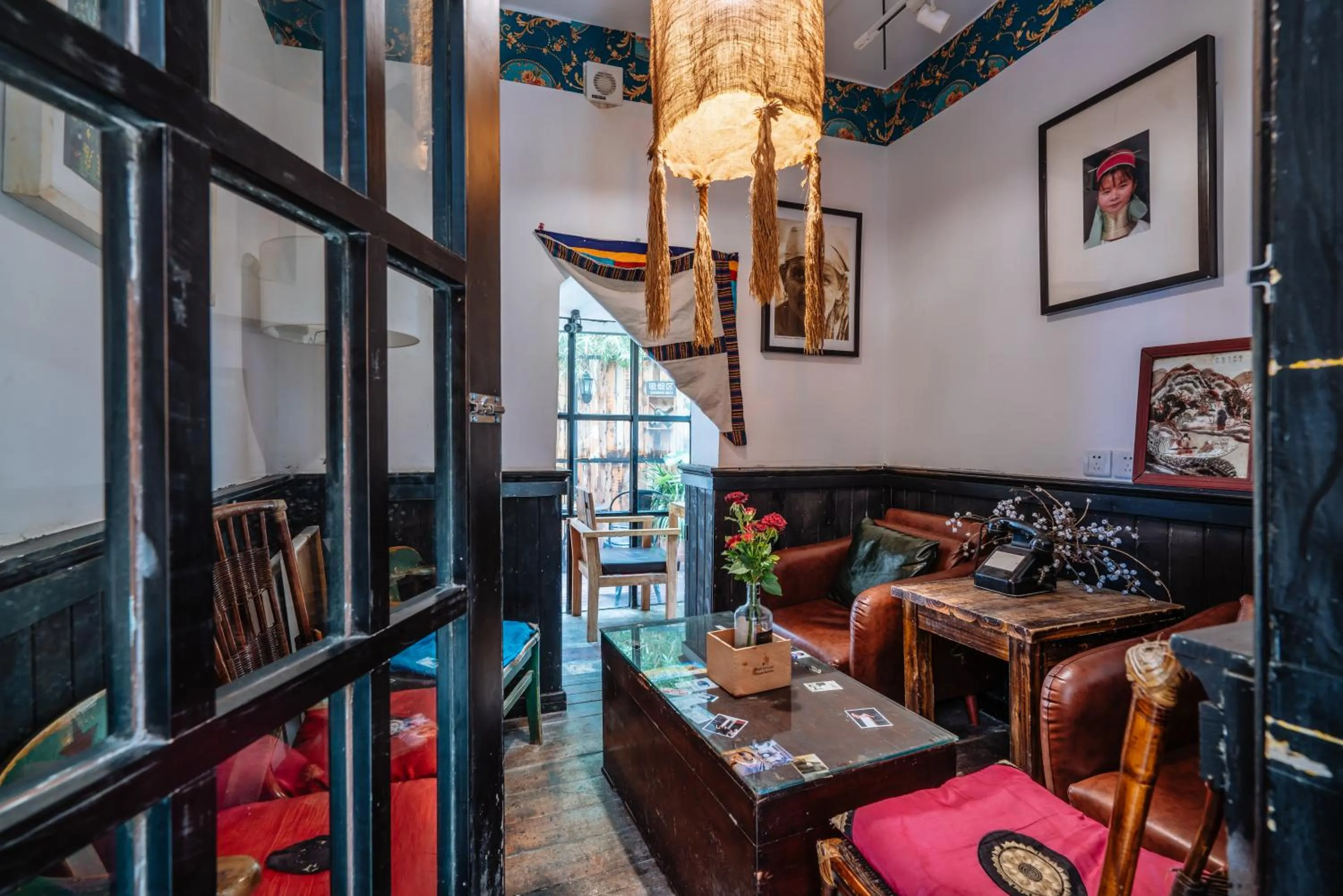 Seating area in Chengdu Mix Hostel