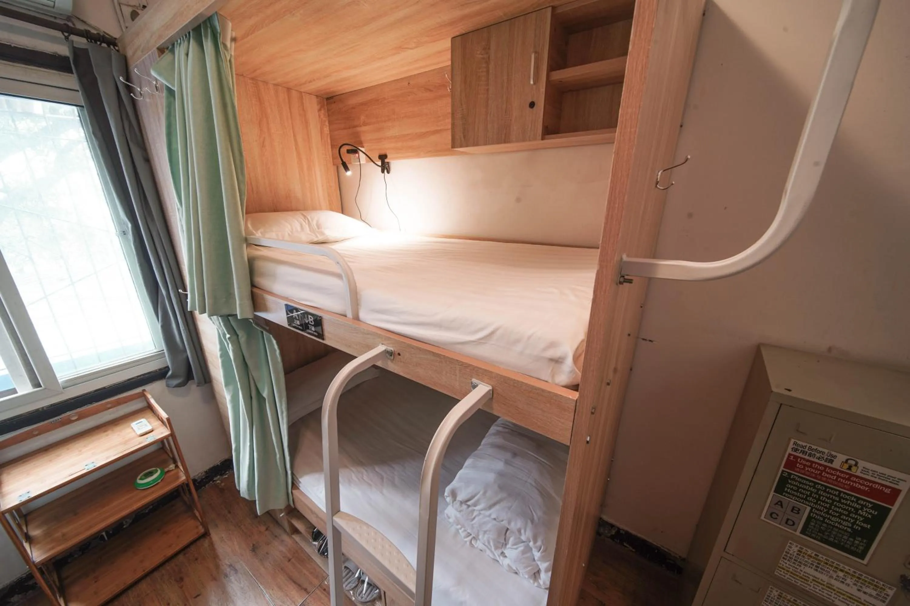 bunk bed, Bed in Chengdu Mix Hostel