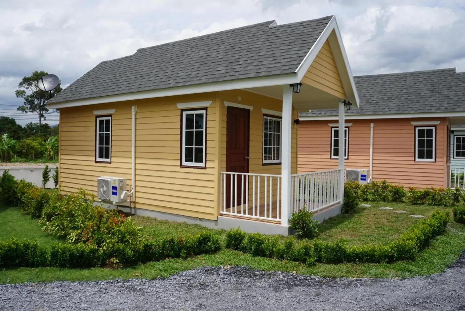 Bungalow in Evie Mae Resort Bungalow in Evie Mae Resort