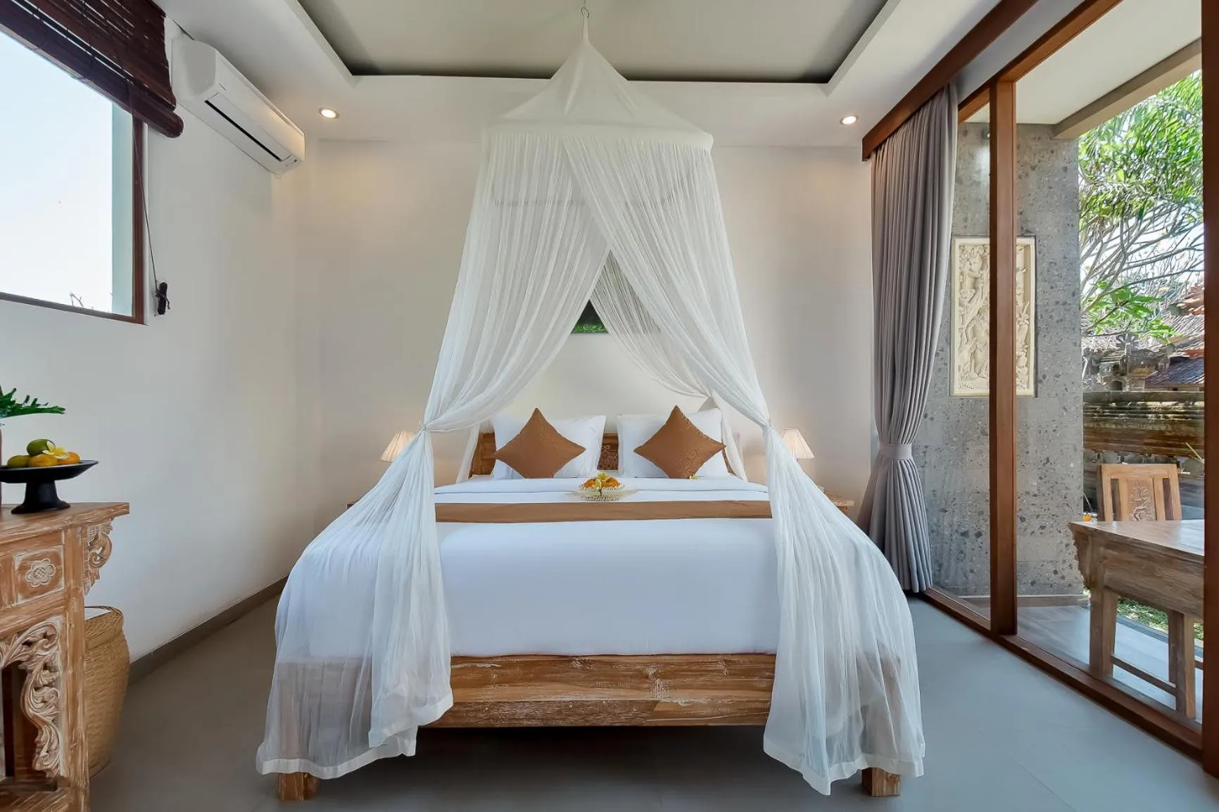 Bed in Santosha Place