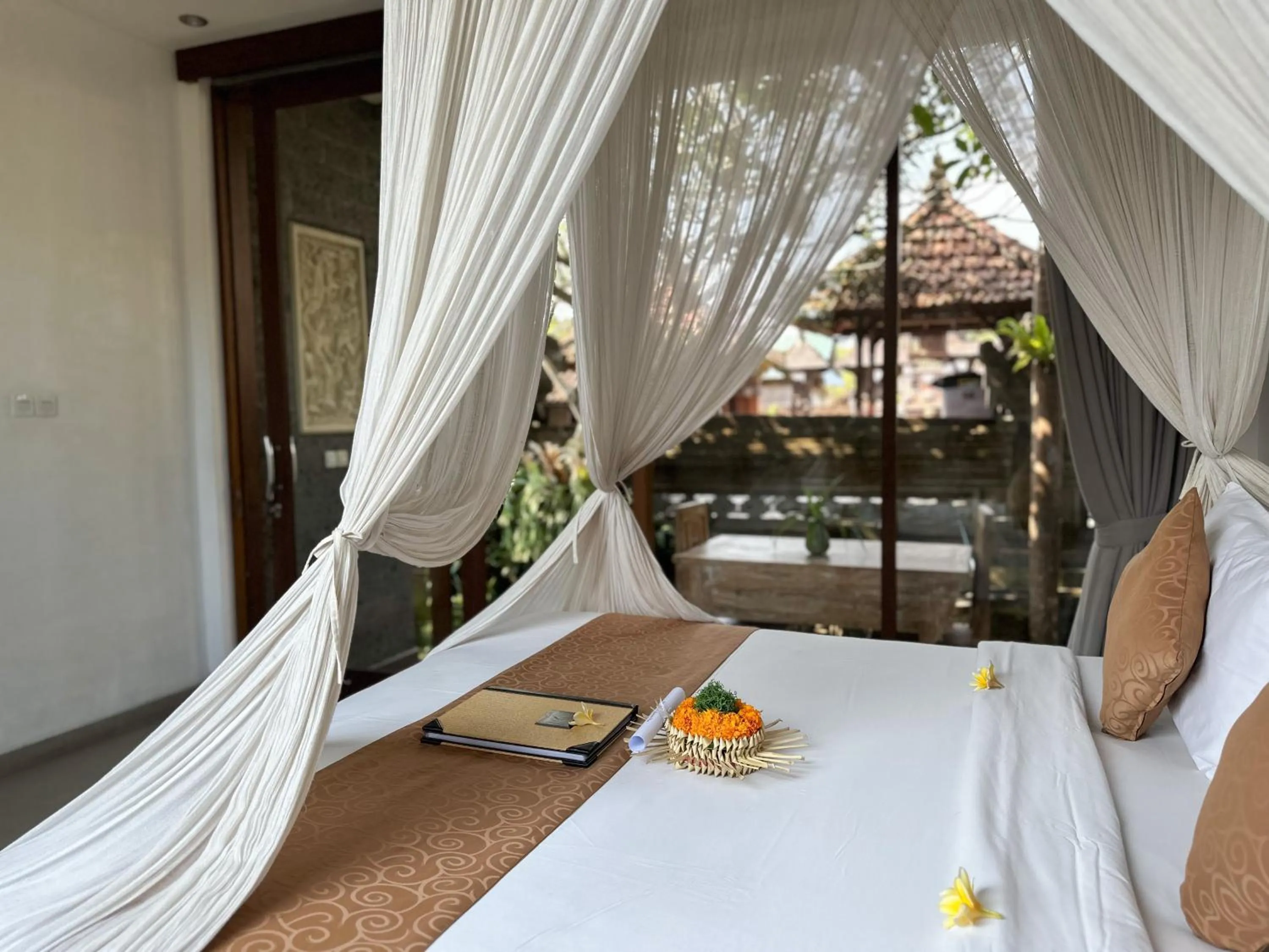 Bed in Santosha Place