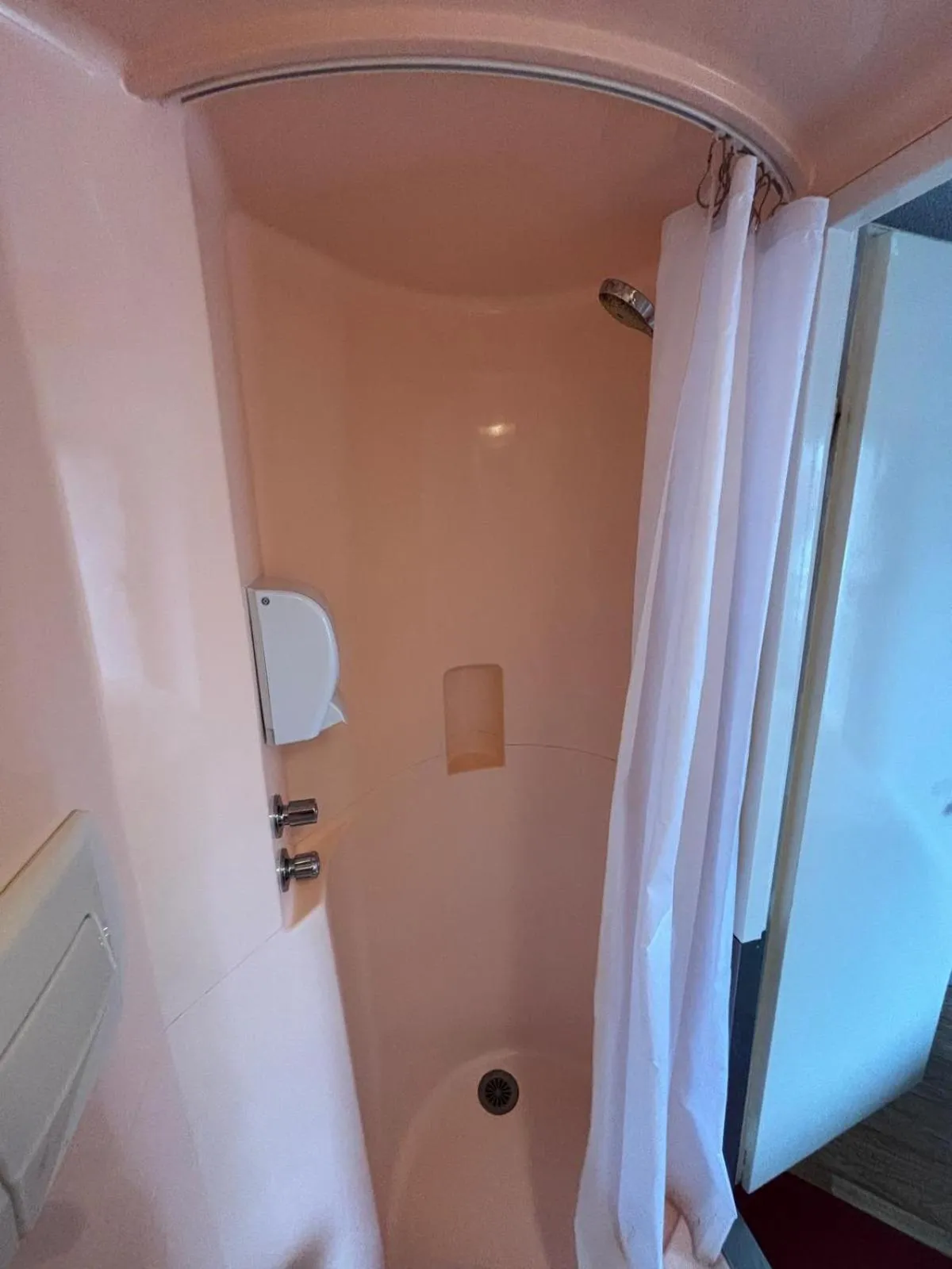 Bathroom in Classic Hôtel - Fontenay-Trésigny