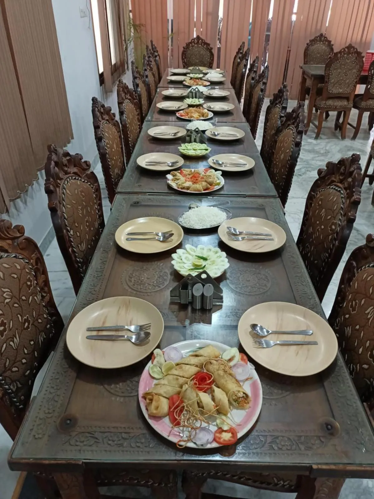 Restaurant/places to eat in HOTEL HAIFA