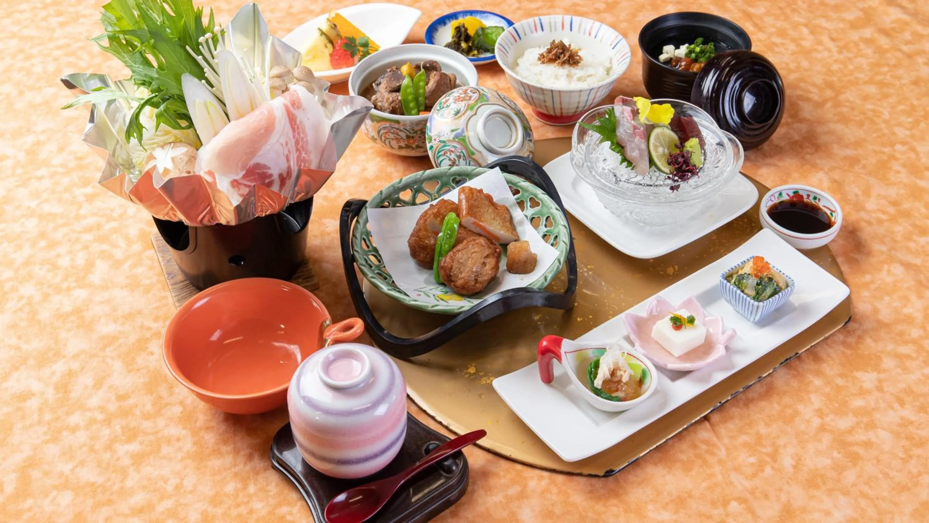Food in Aqua Garden Hotel Fukumaru