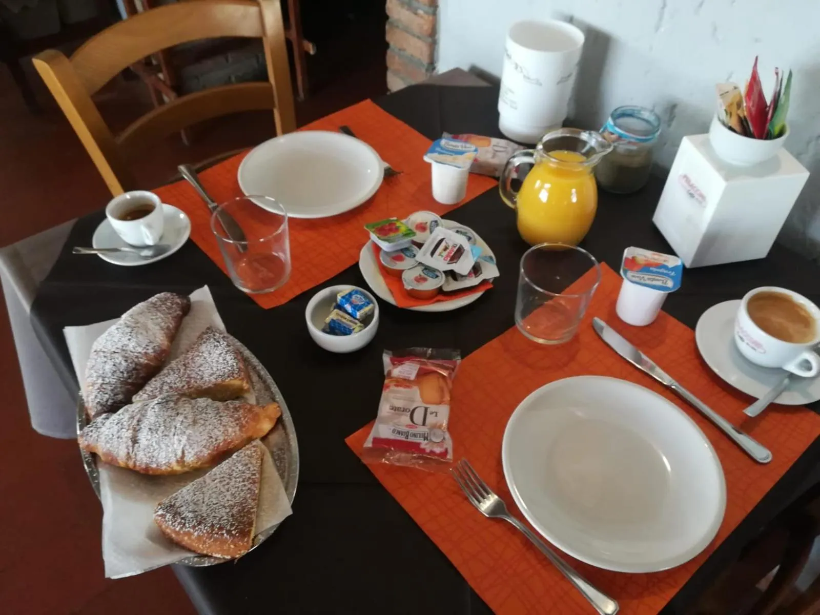 Italian breakfast in Hotel da Renato