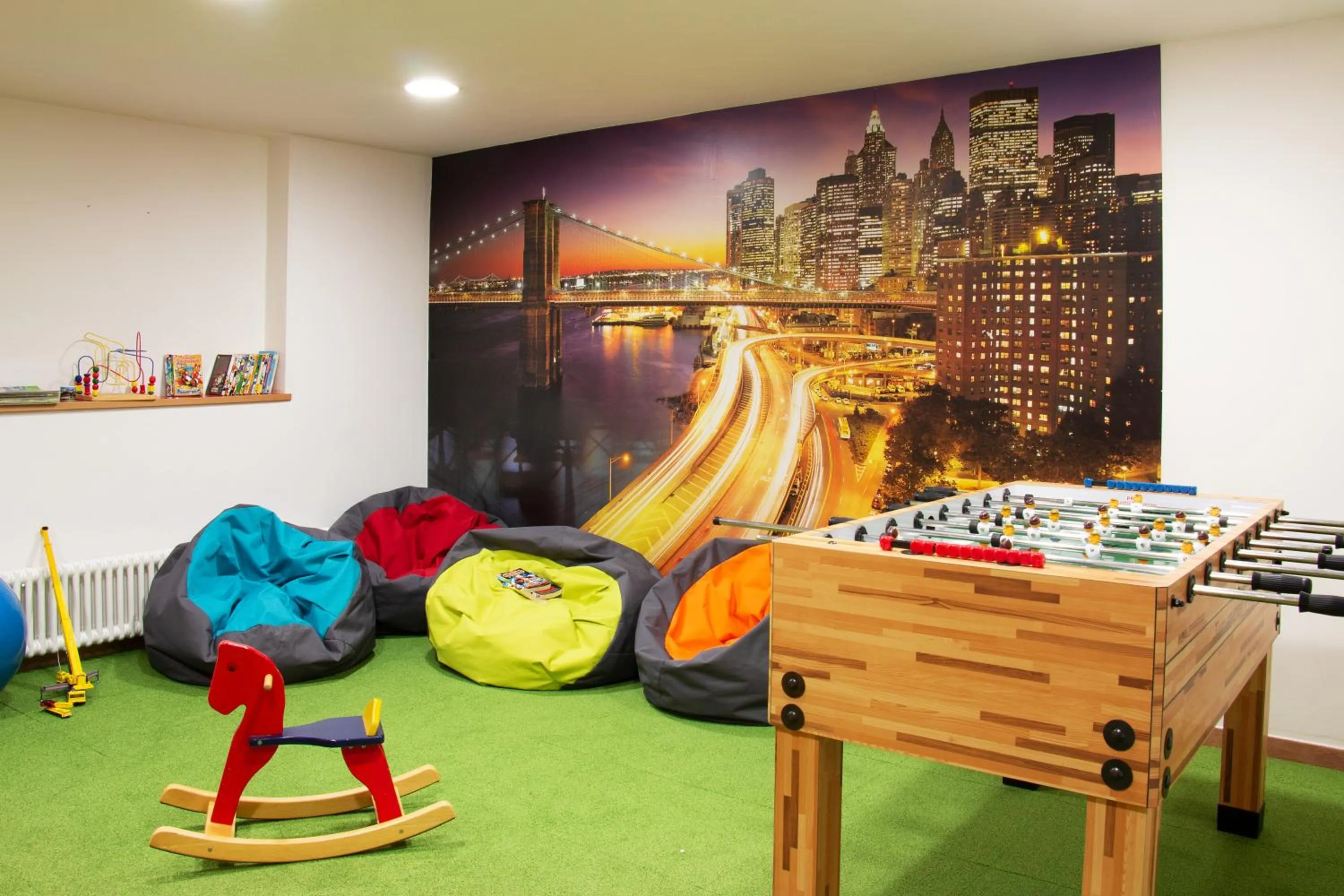 Game Room in Schwarzer Adler