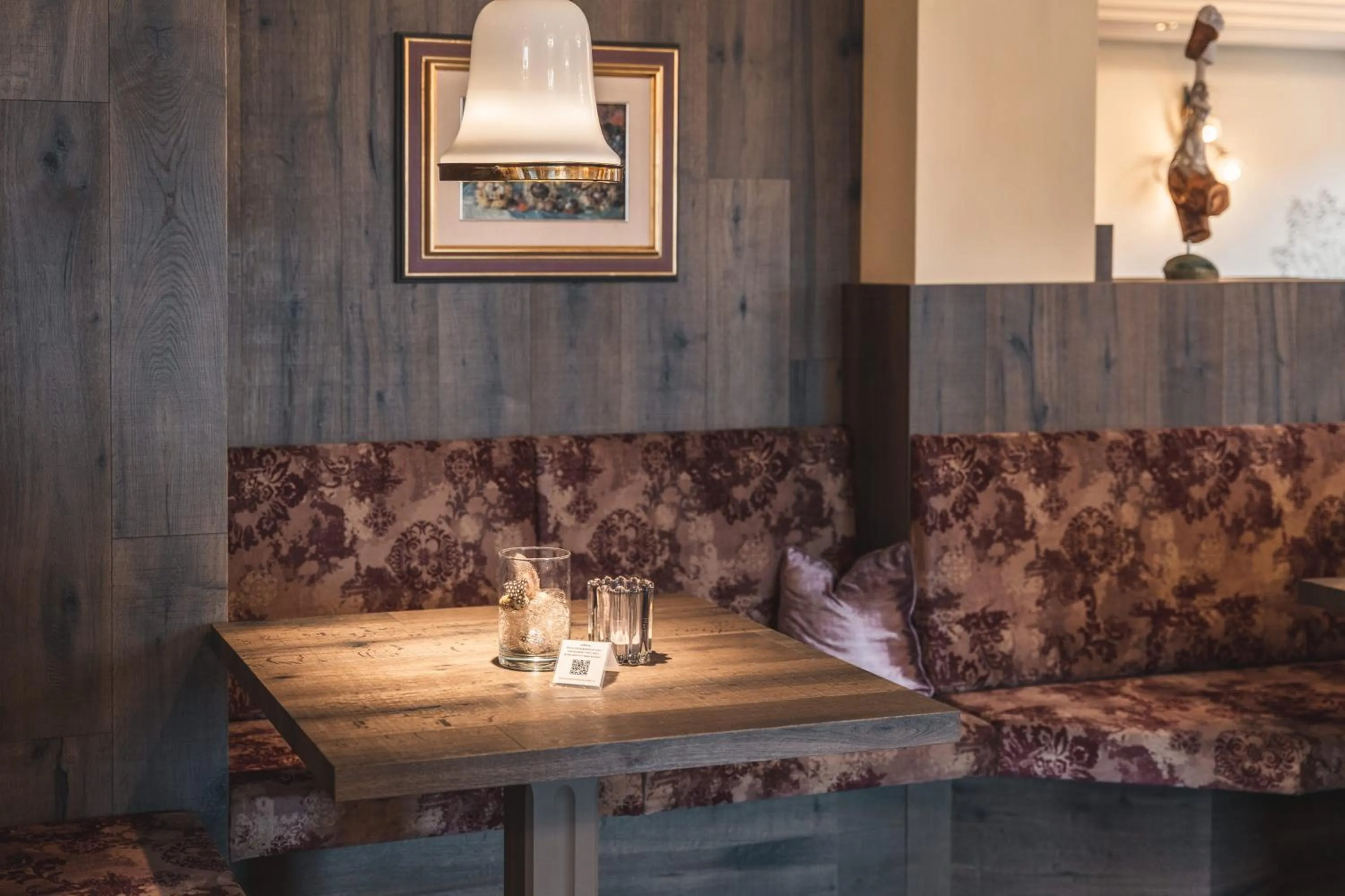 Restaurant/places to eat in Schwarzer Adler