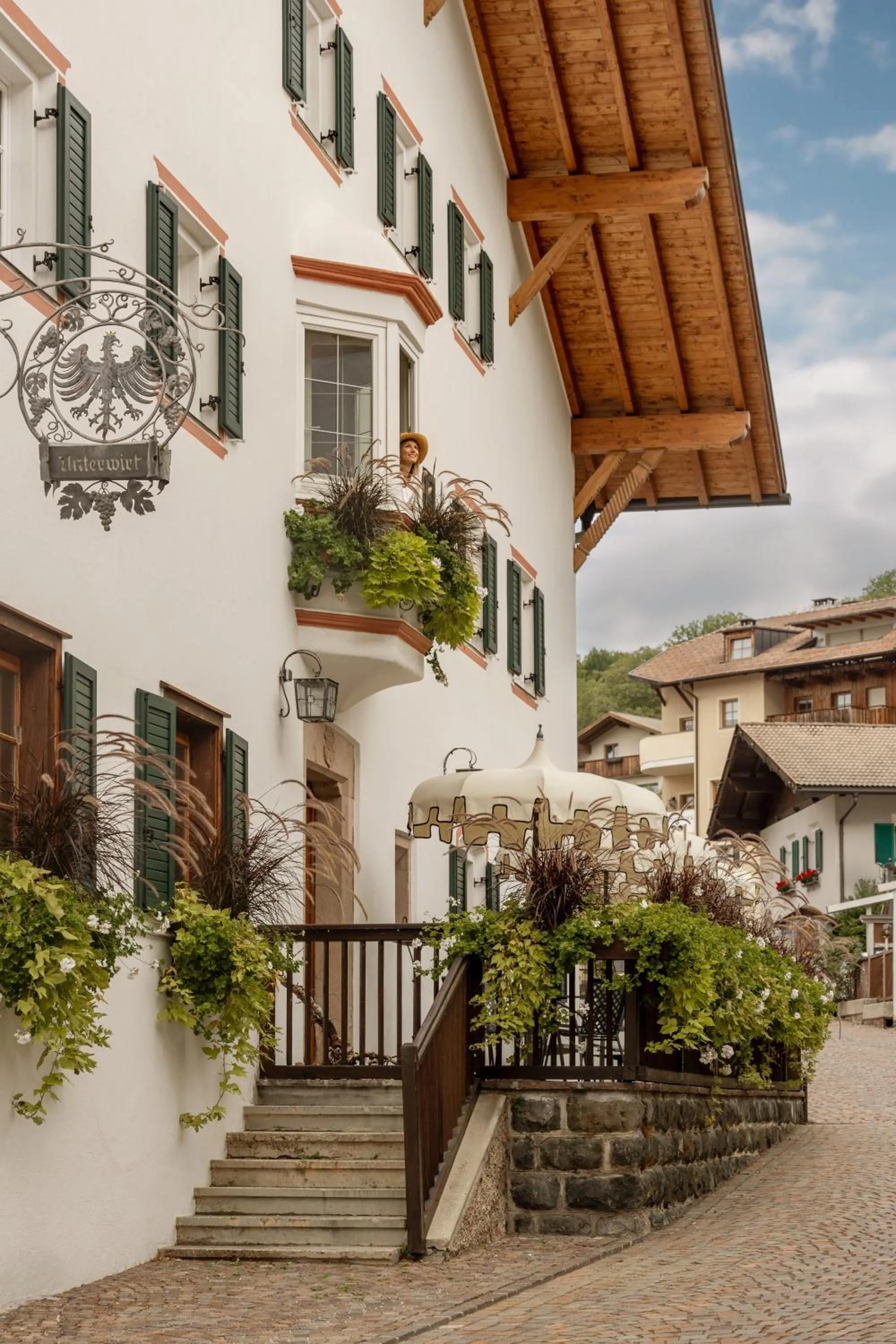 Property building in Schwarzer Adler