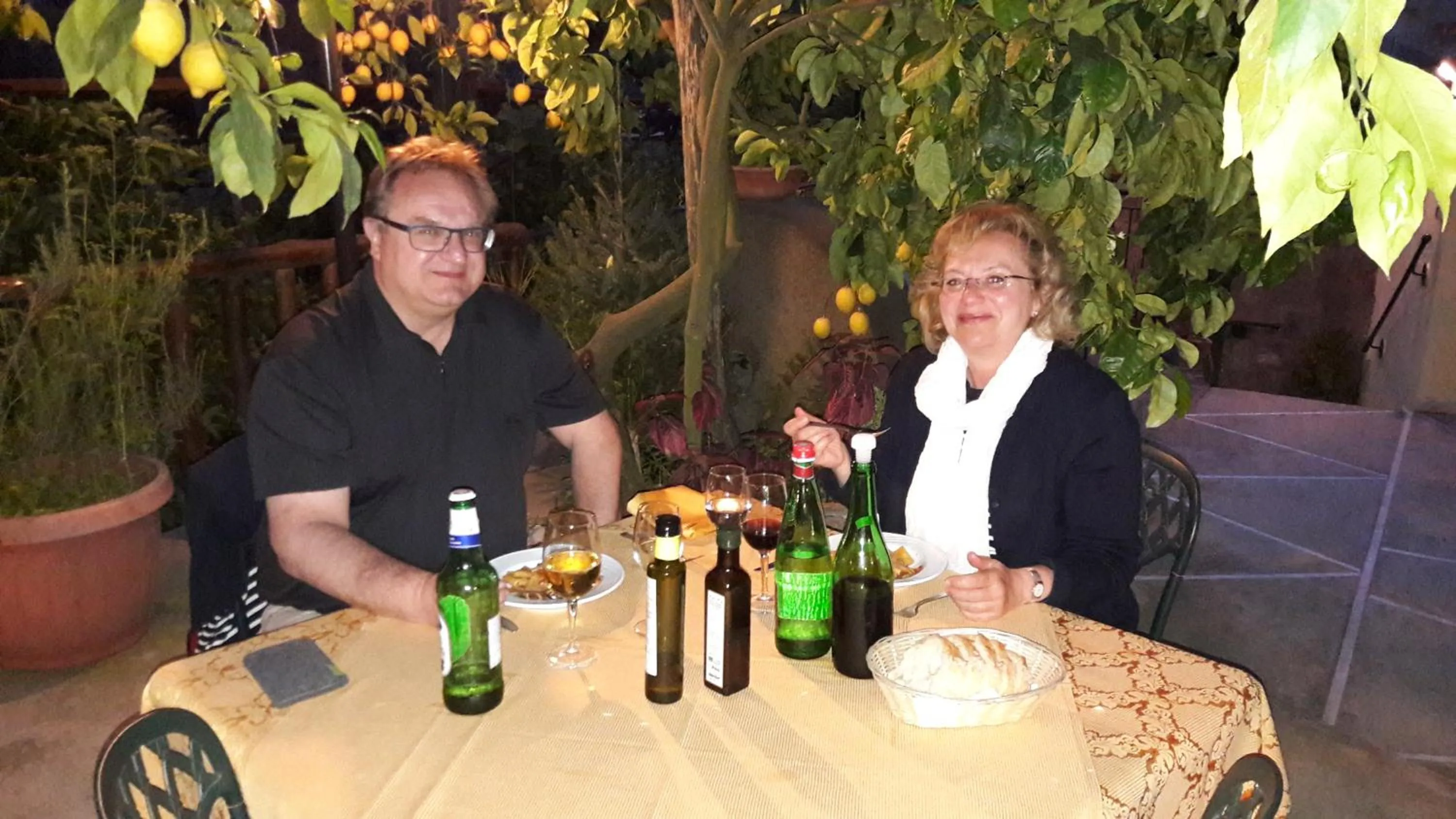 Restaurant/places to eat in Agriturismo La Lobra