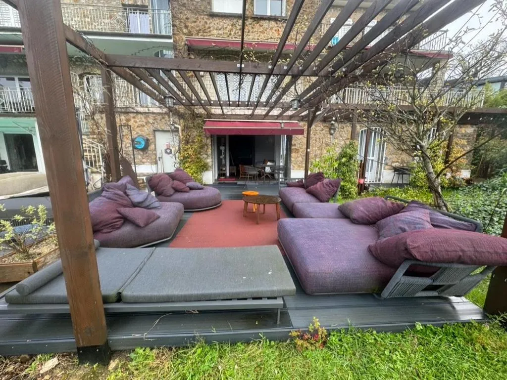 LA MAISON DE ROBINSON