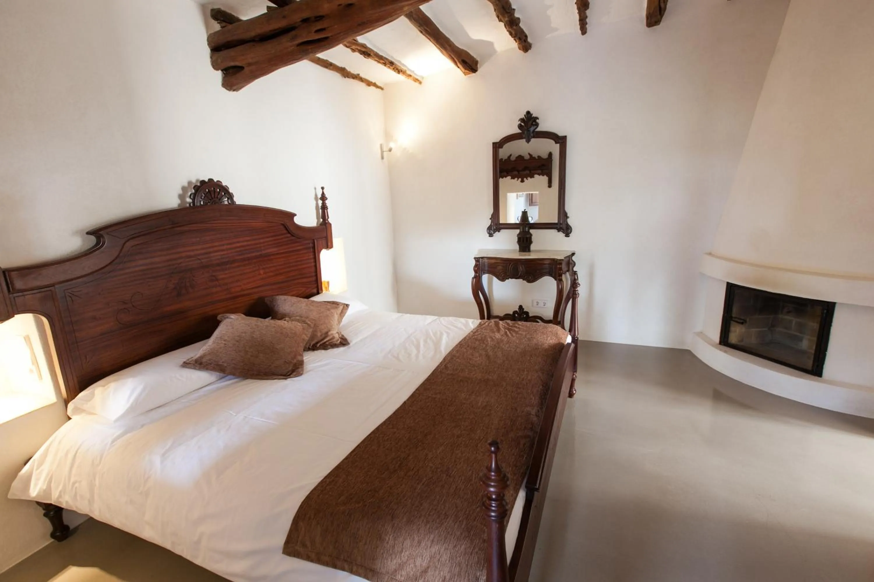 Photo of the whole room, Bed in Agroturismo Can Pere Sord