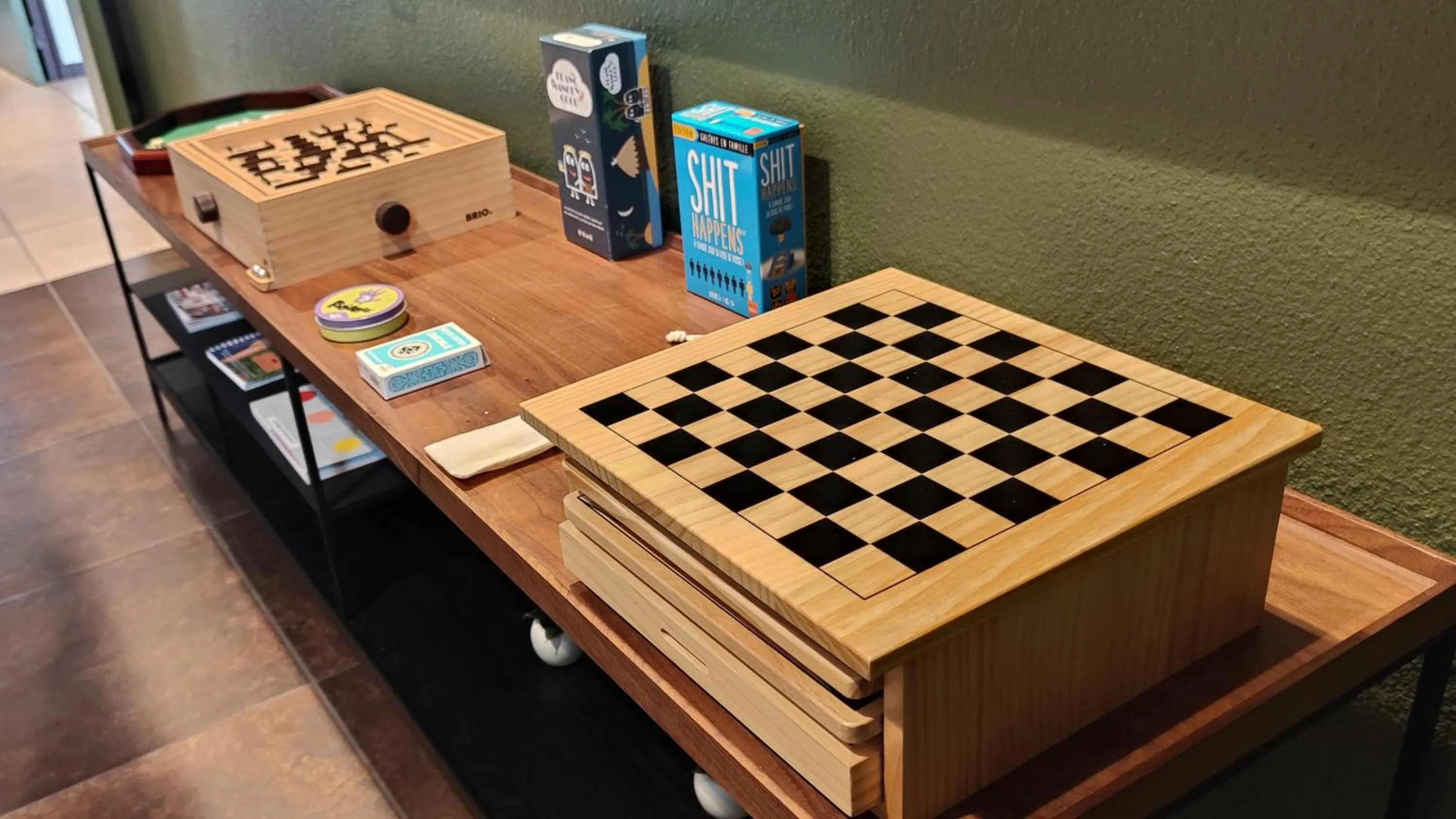 Living room in Kyriad Libourne Saint Emilion