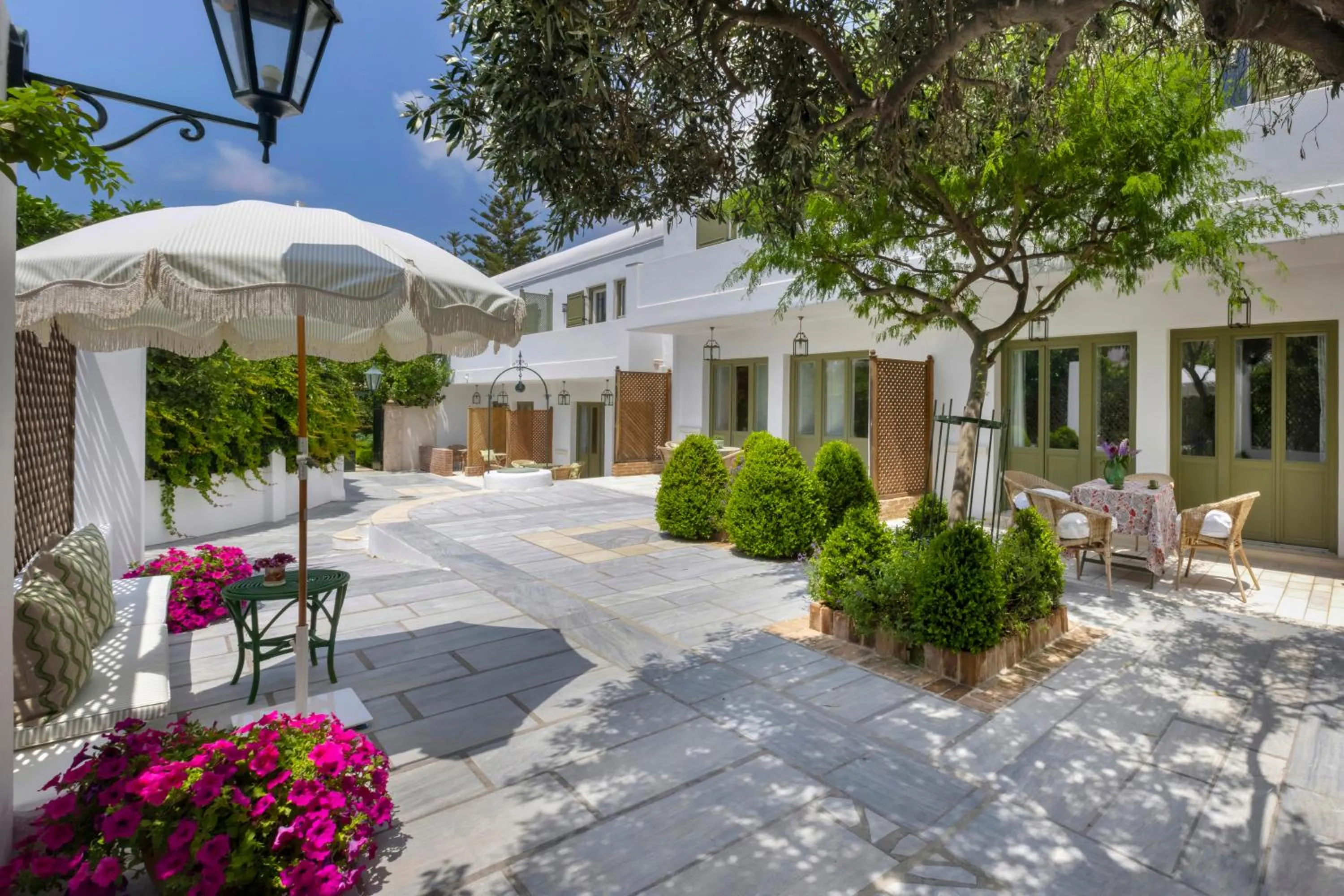 Garden in Kouneni Apartments