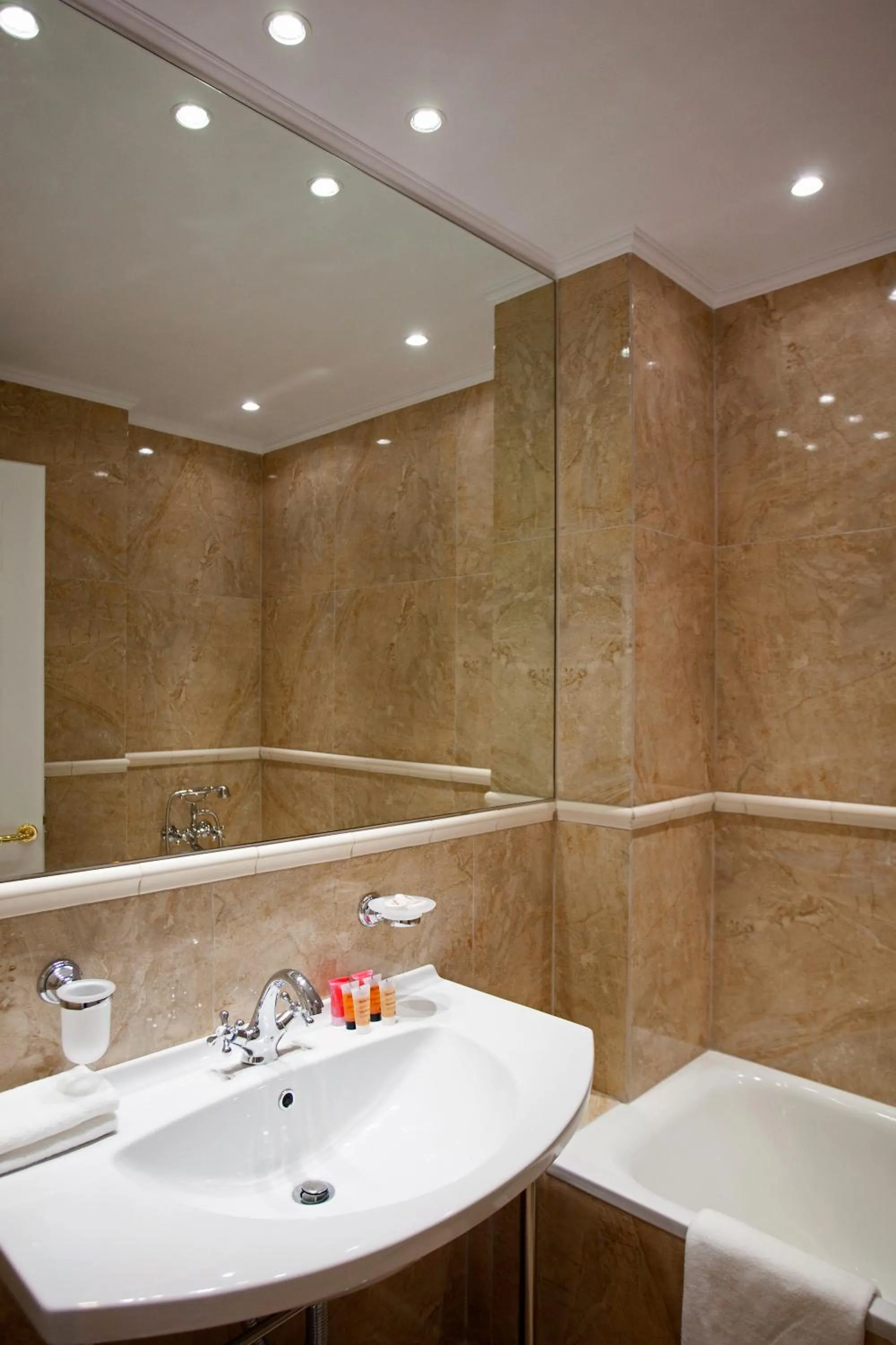 Bathroom in Kouneni Apartments