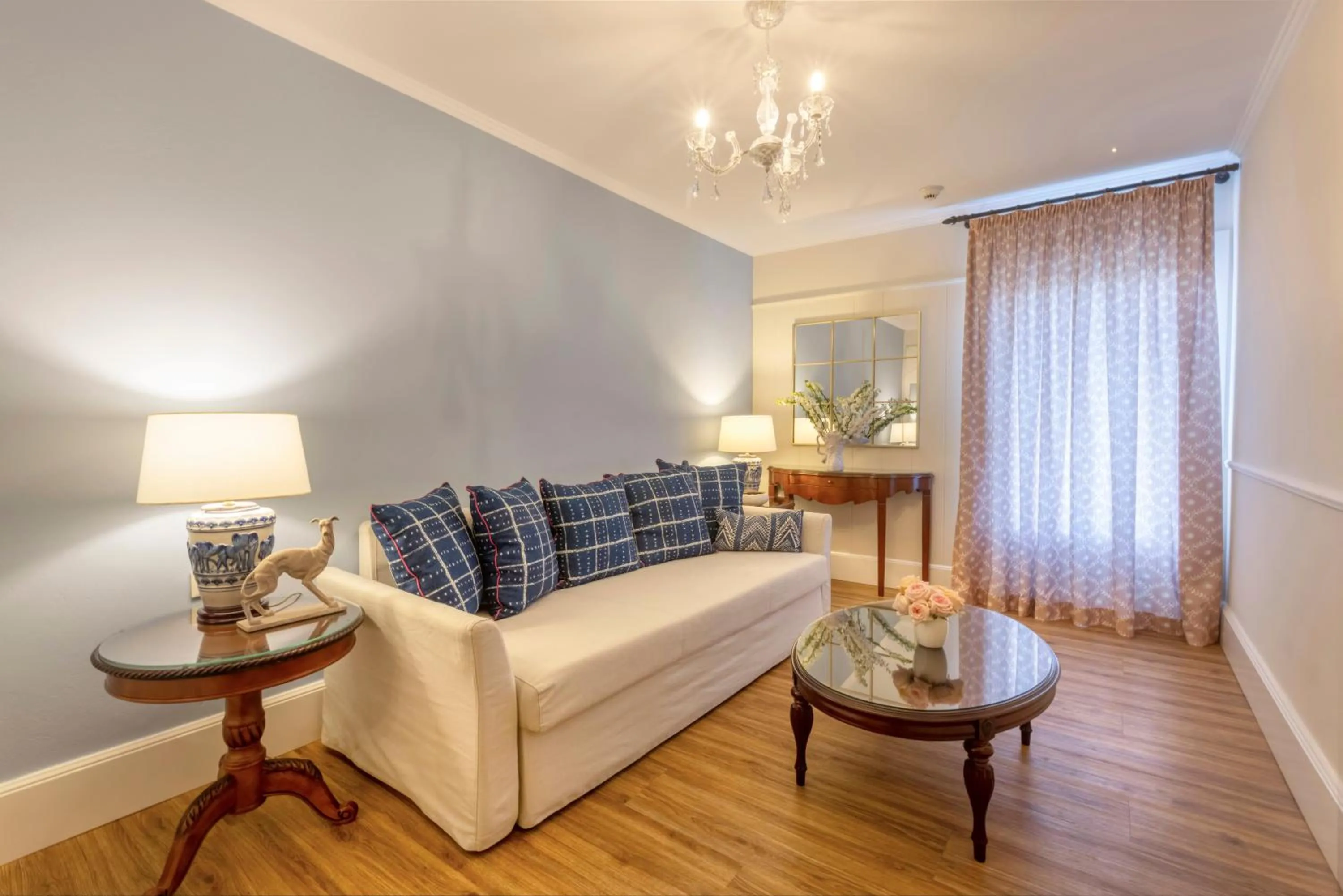 Photo of the whole room, Bed in Kouneni Apartments