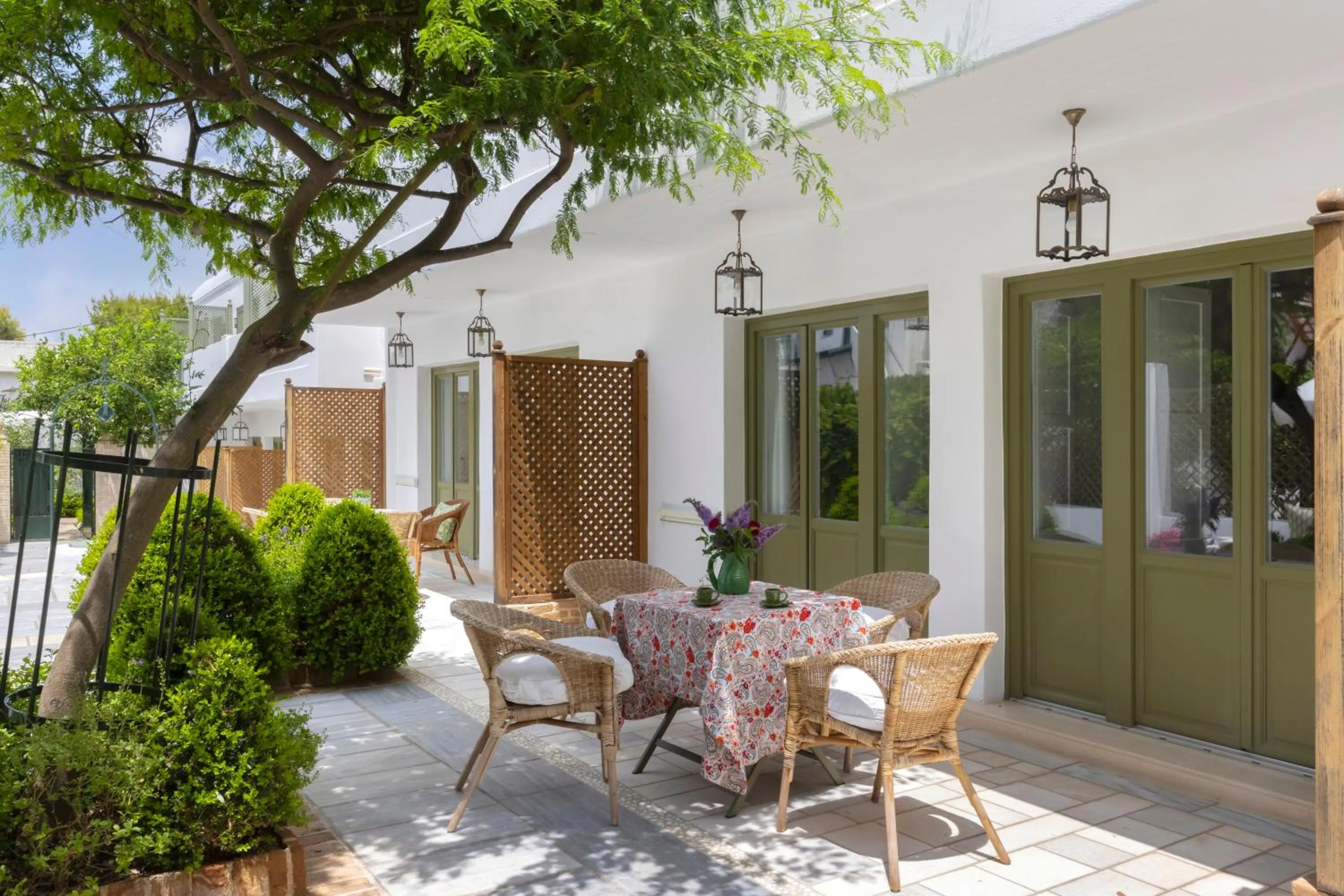 Property building in Kouneni Apartments