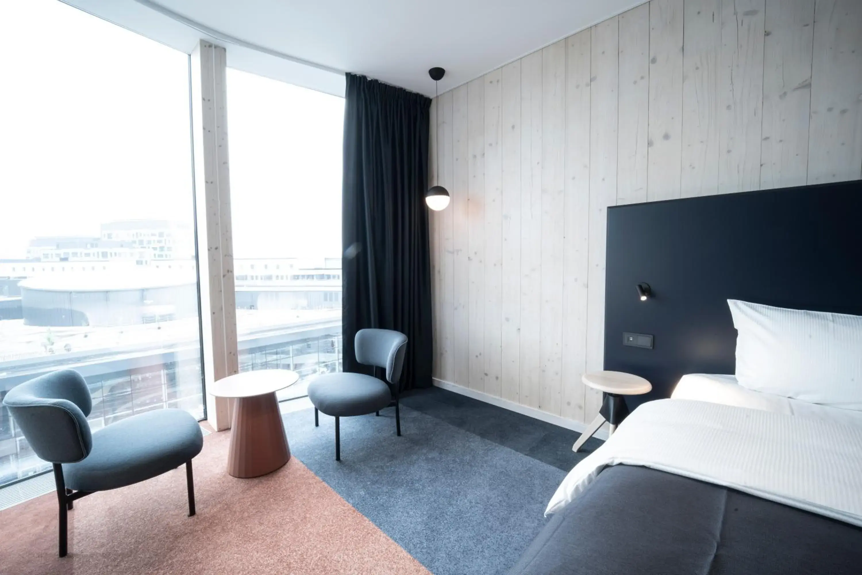 Superior Double or Twin Room in Quality Hotel Strawberry Arena Superior Double or Twin Room in Quality Hotel Strawberry Arena