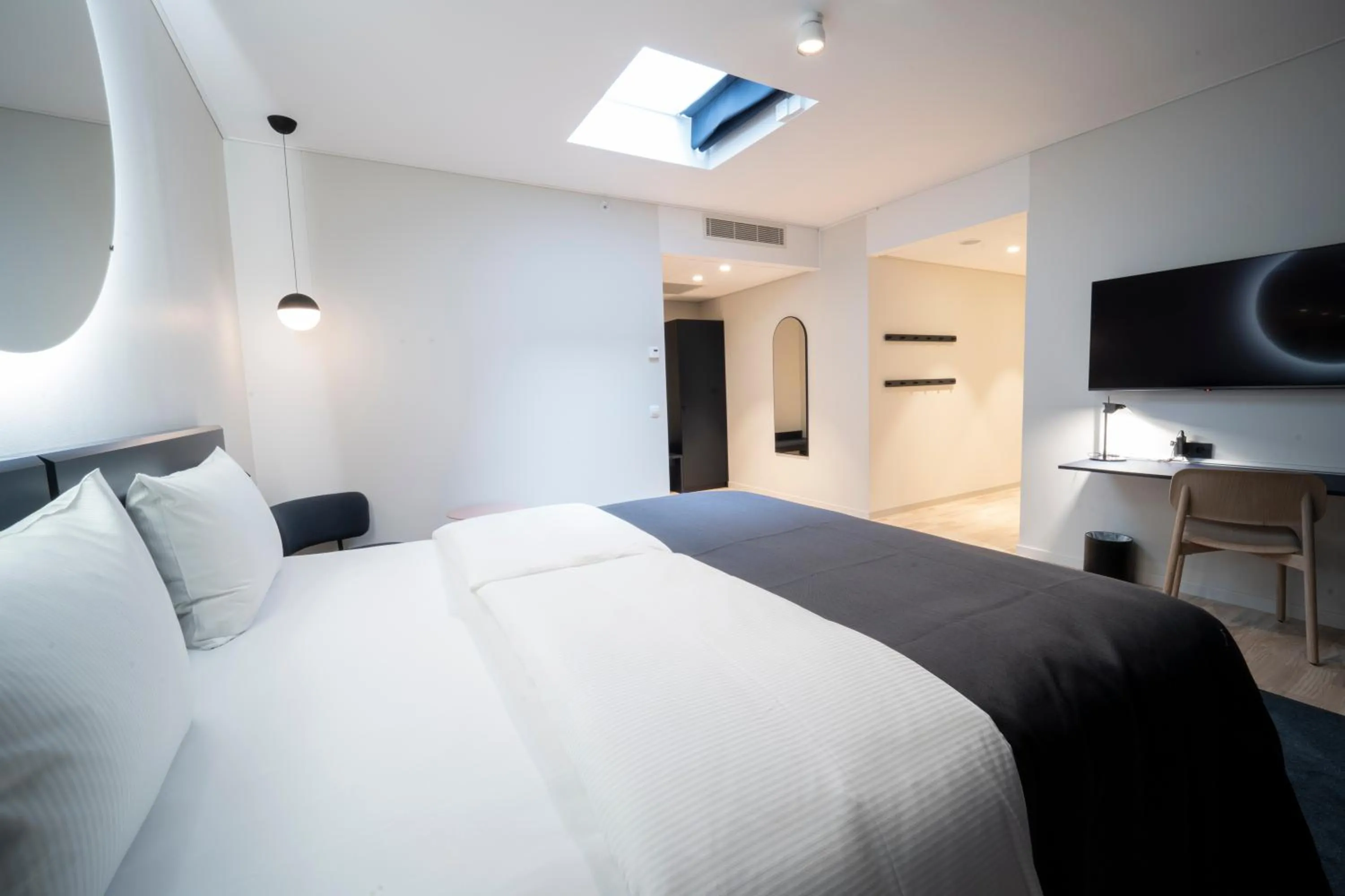 Bed in Quality Hotel Strawberry Arena