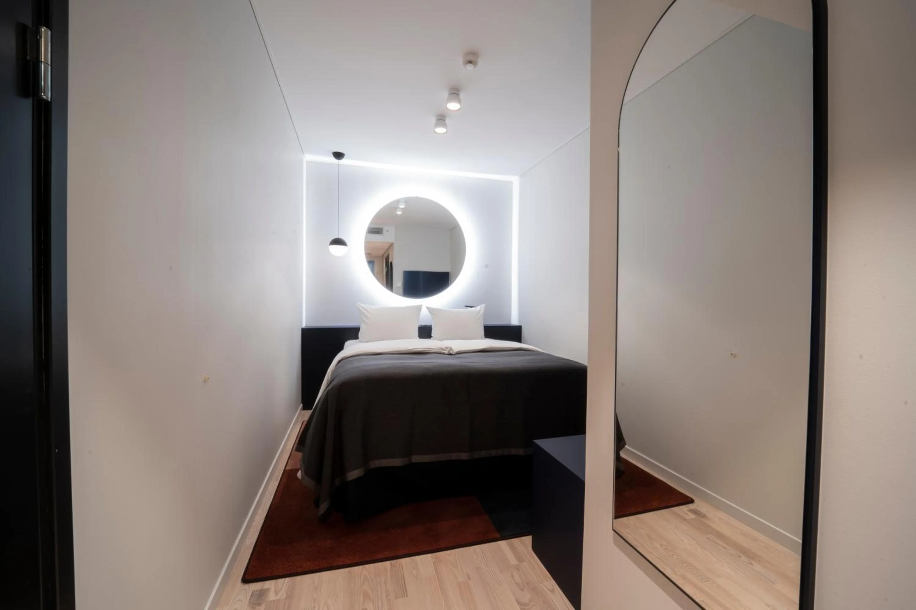 Bed in Quality Hotel Strawberry Arena