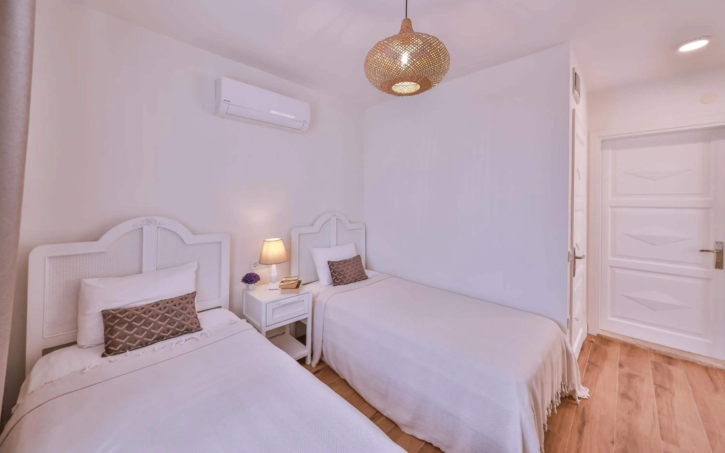 Bed in Alacati Balbadem Hotel