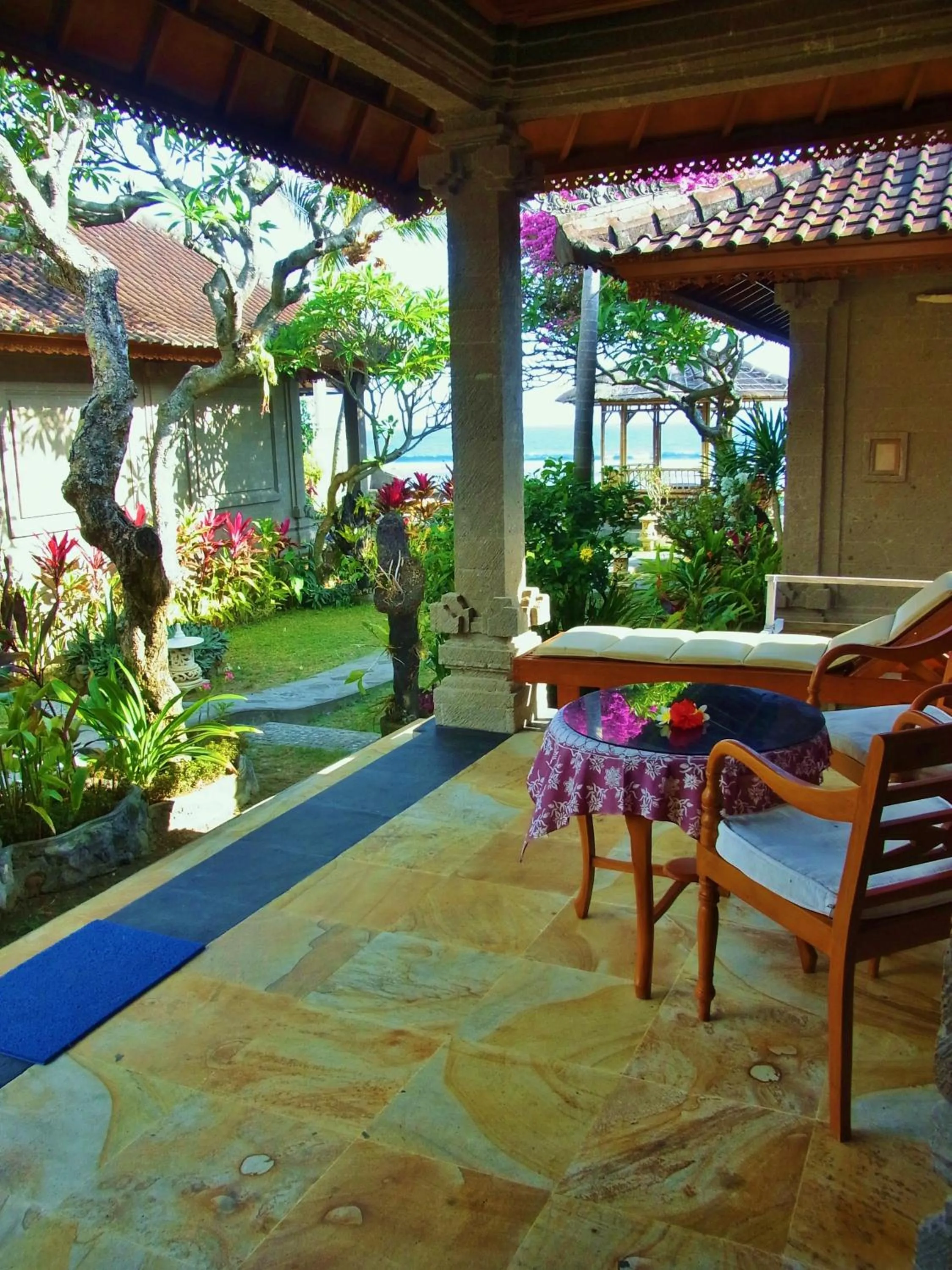 Day in Bungalow Geringsing