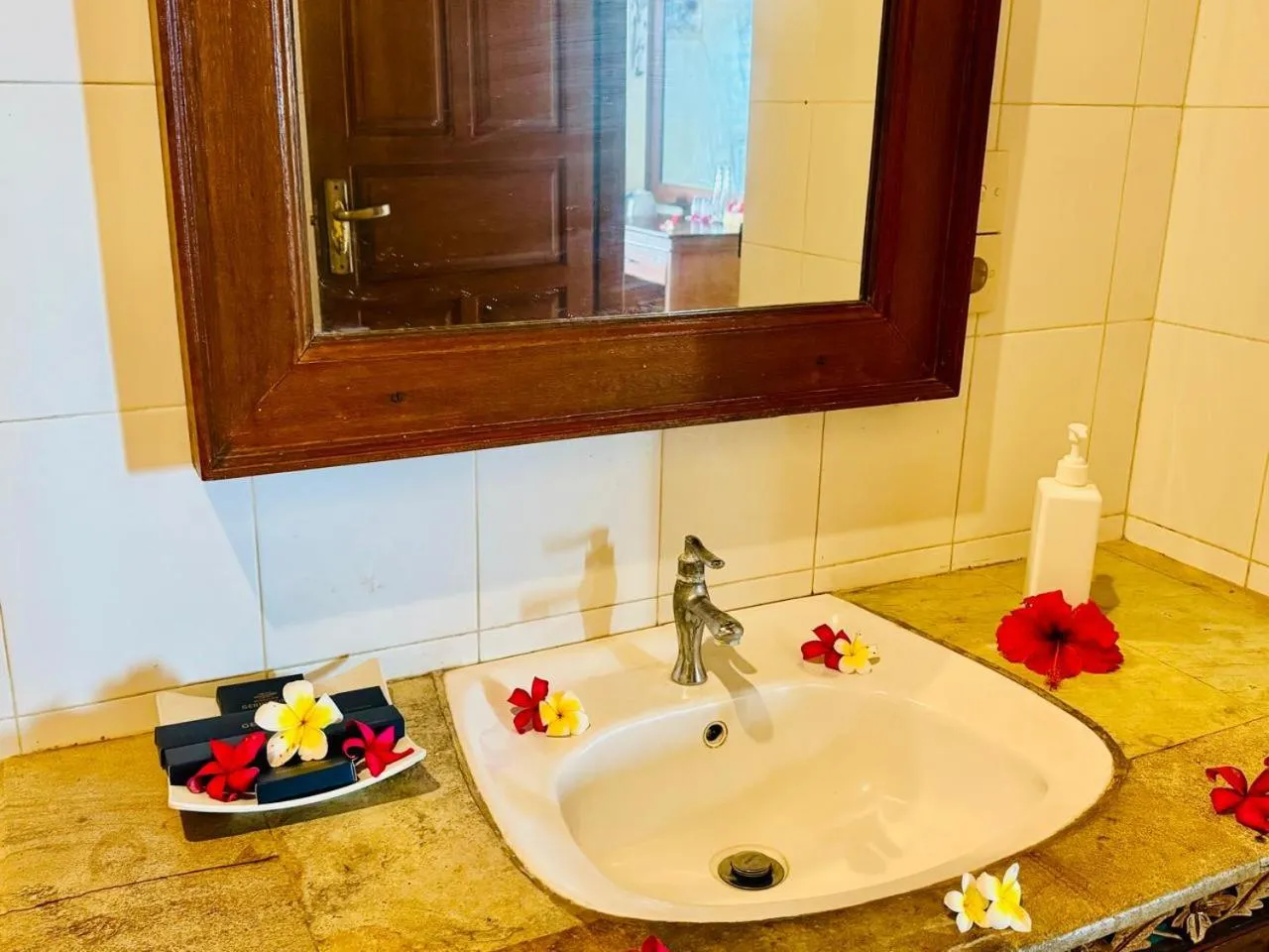 Bathroom in Bungalow Geringsing