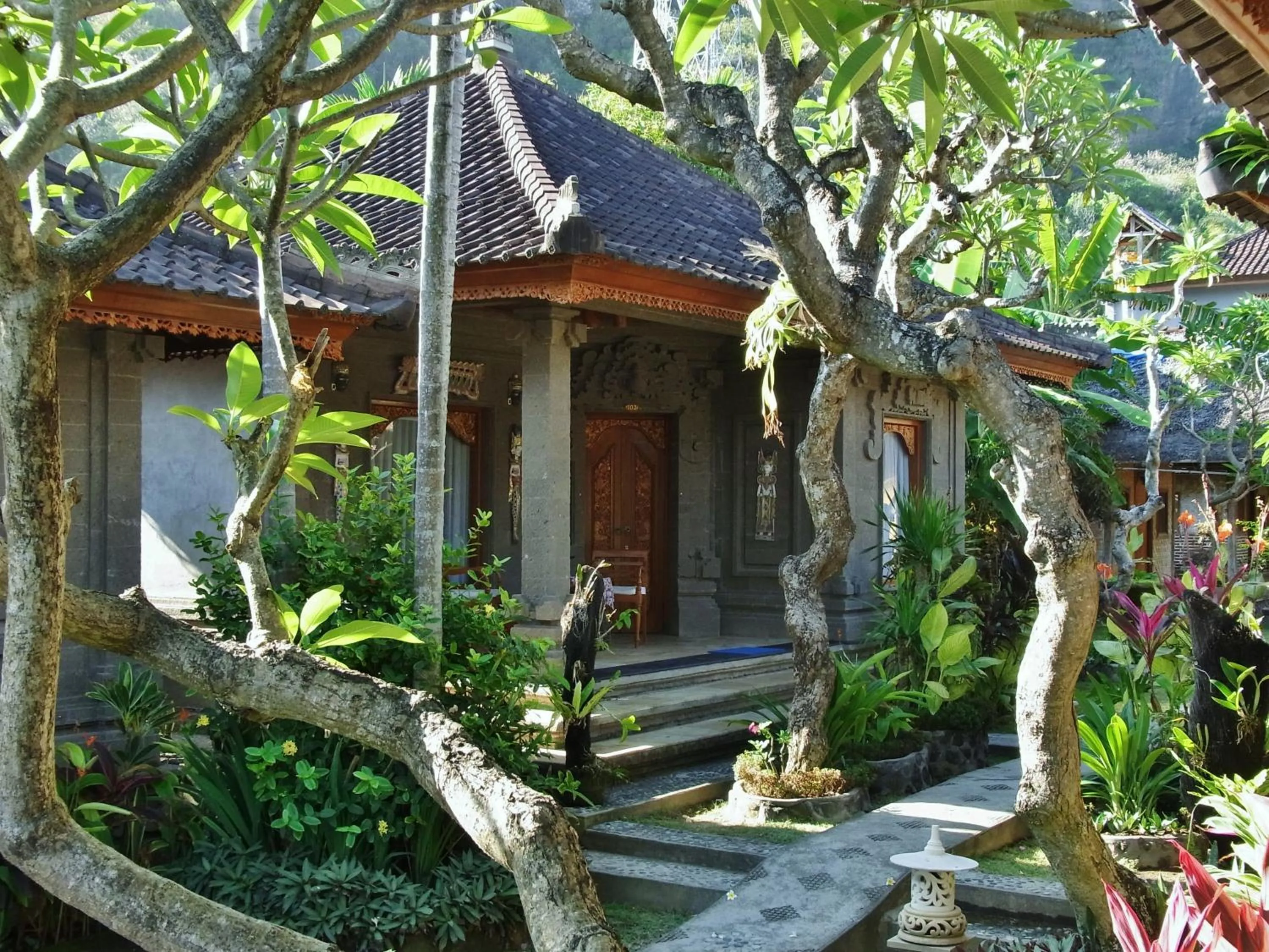 Property building in Bungalow Geringsing