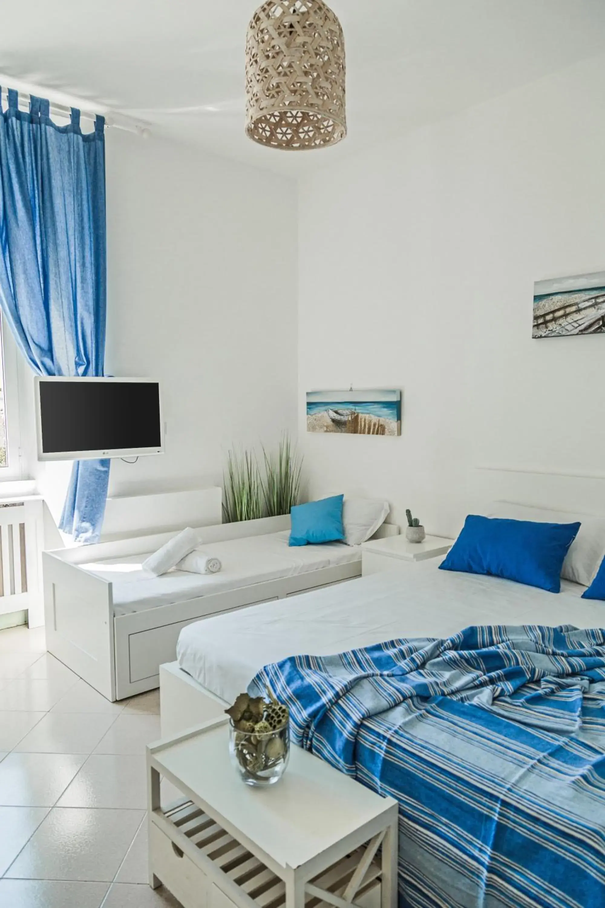 Deluxe Quadruple Room in River View Deluxe Quadruple Room in River View