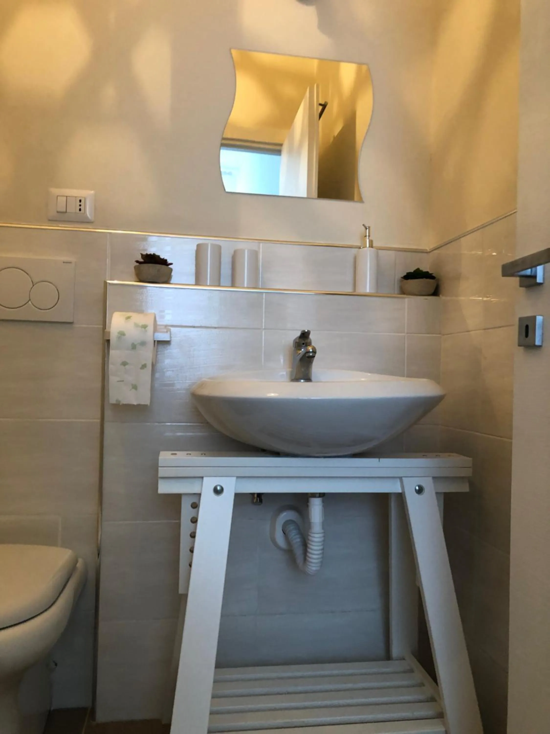 Toilet in River View