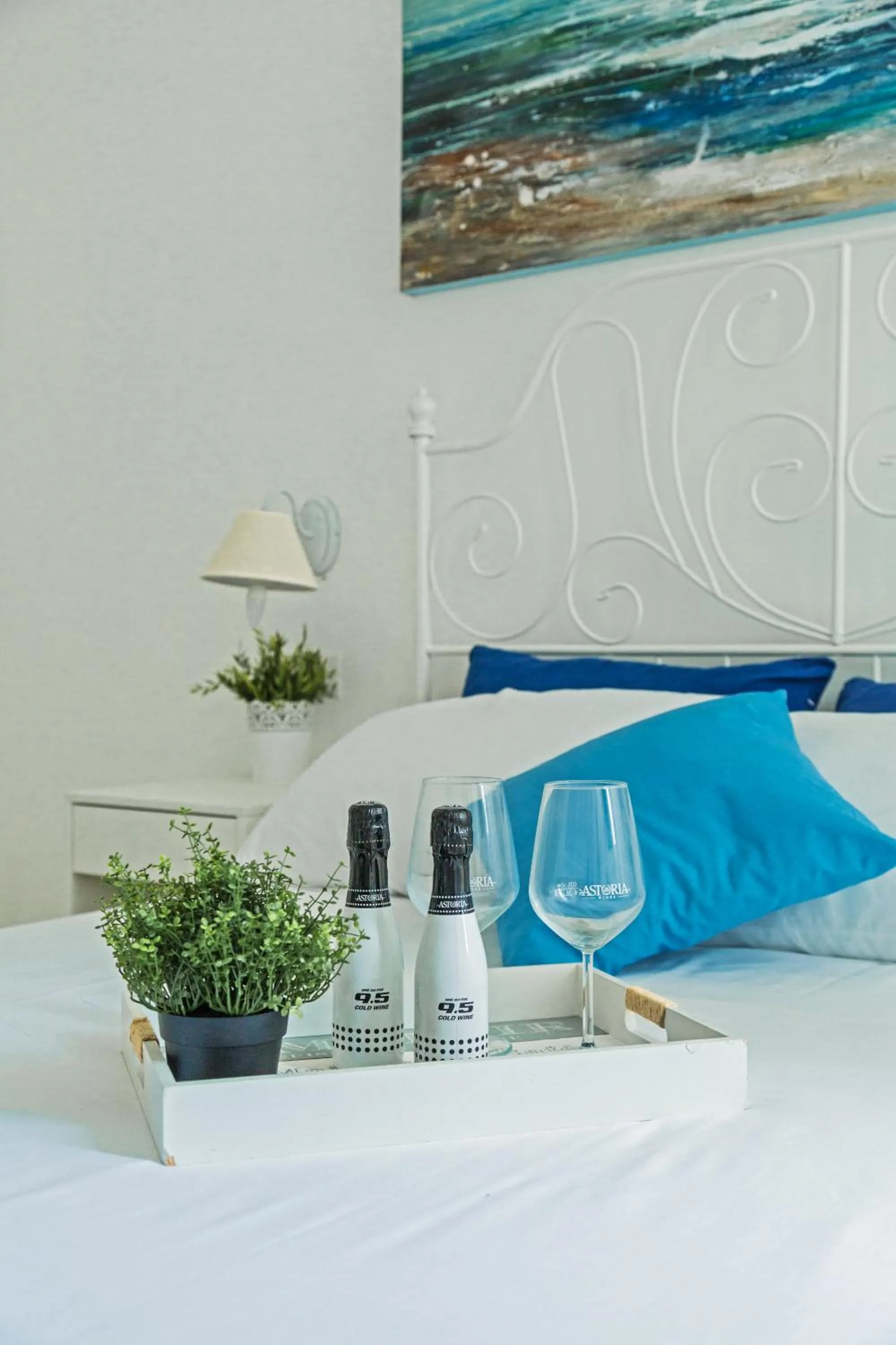 Bed in River View