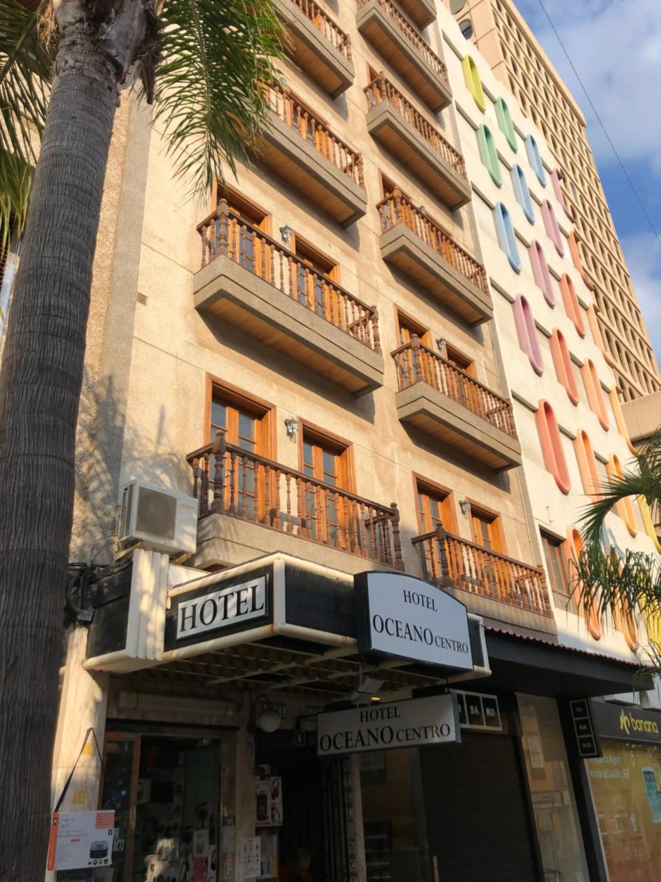 Property building in Hotel Océano Centro