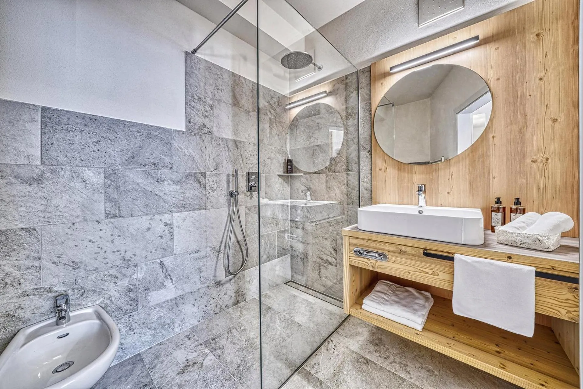 Decorative detail in Hotel Pustertalerhof