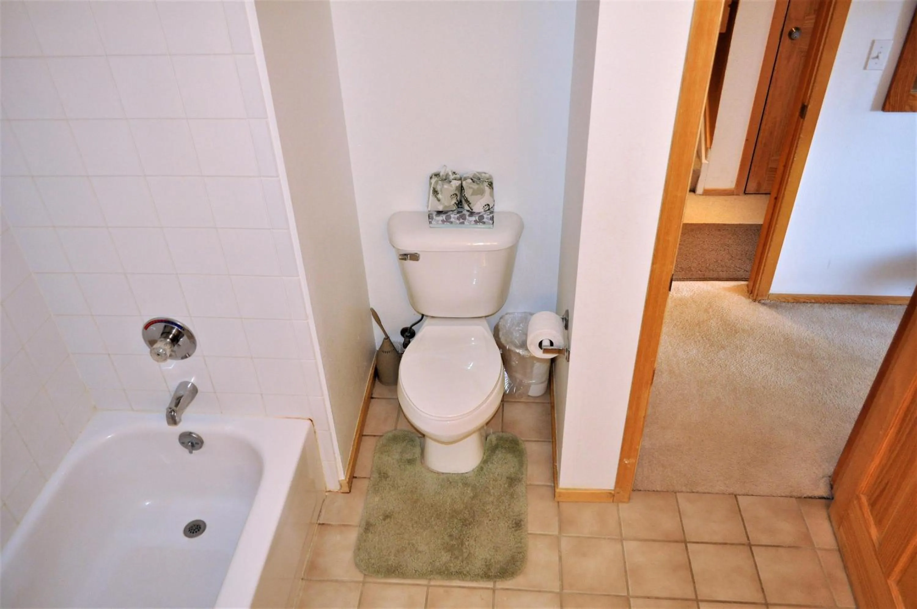 Forest Park 3 bed 4 Bath Twnhm HTJM