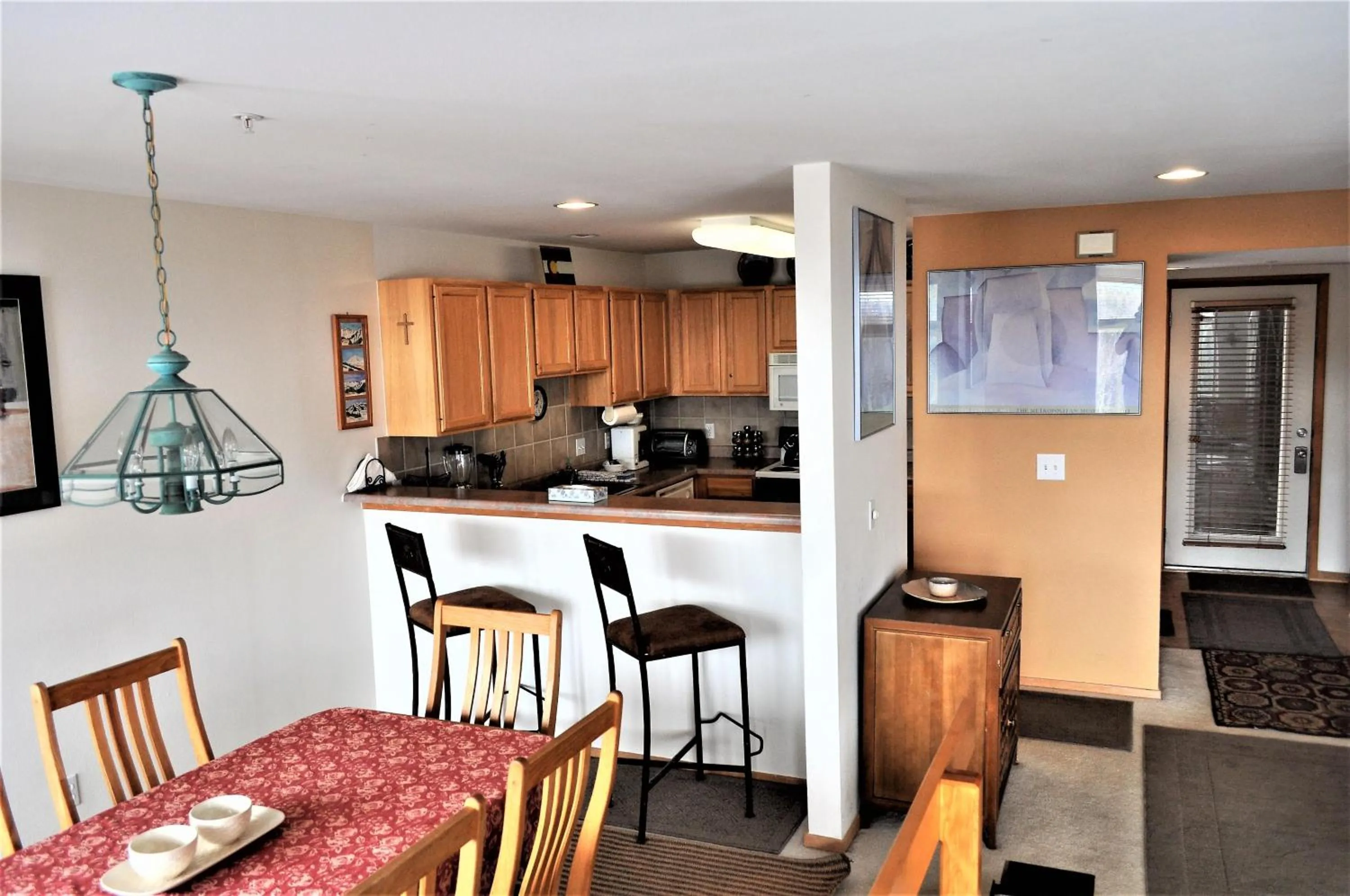 Forest Park 3 bed 4 Bath Twnhm HTJM