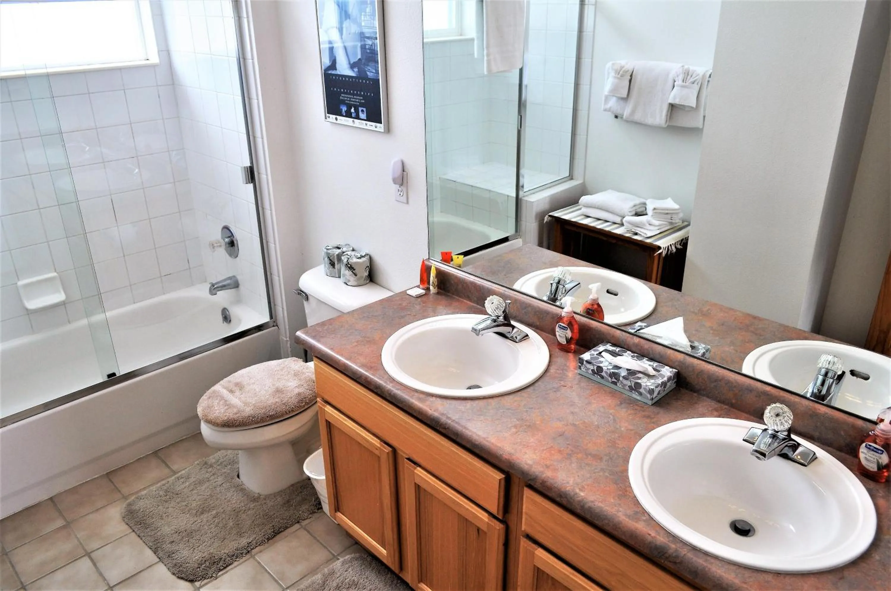 Forest Park 3 bed 4 Bath Twnhm HTJM