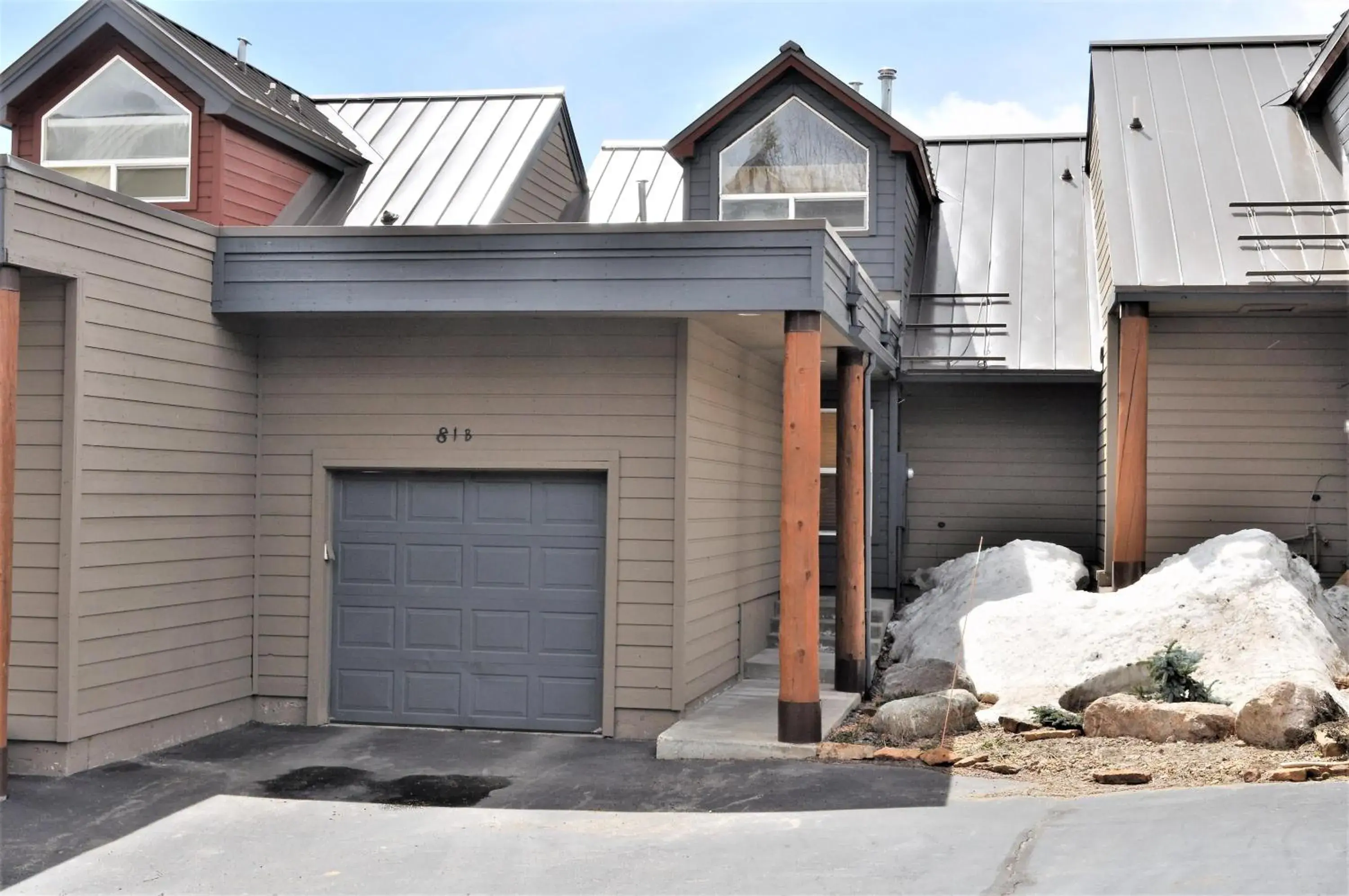 Forest Park 3 bed 4 Bath Twnhm HTJM Forest Park 3 bed 4 Bath Twnhm HTJM