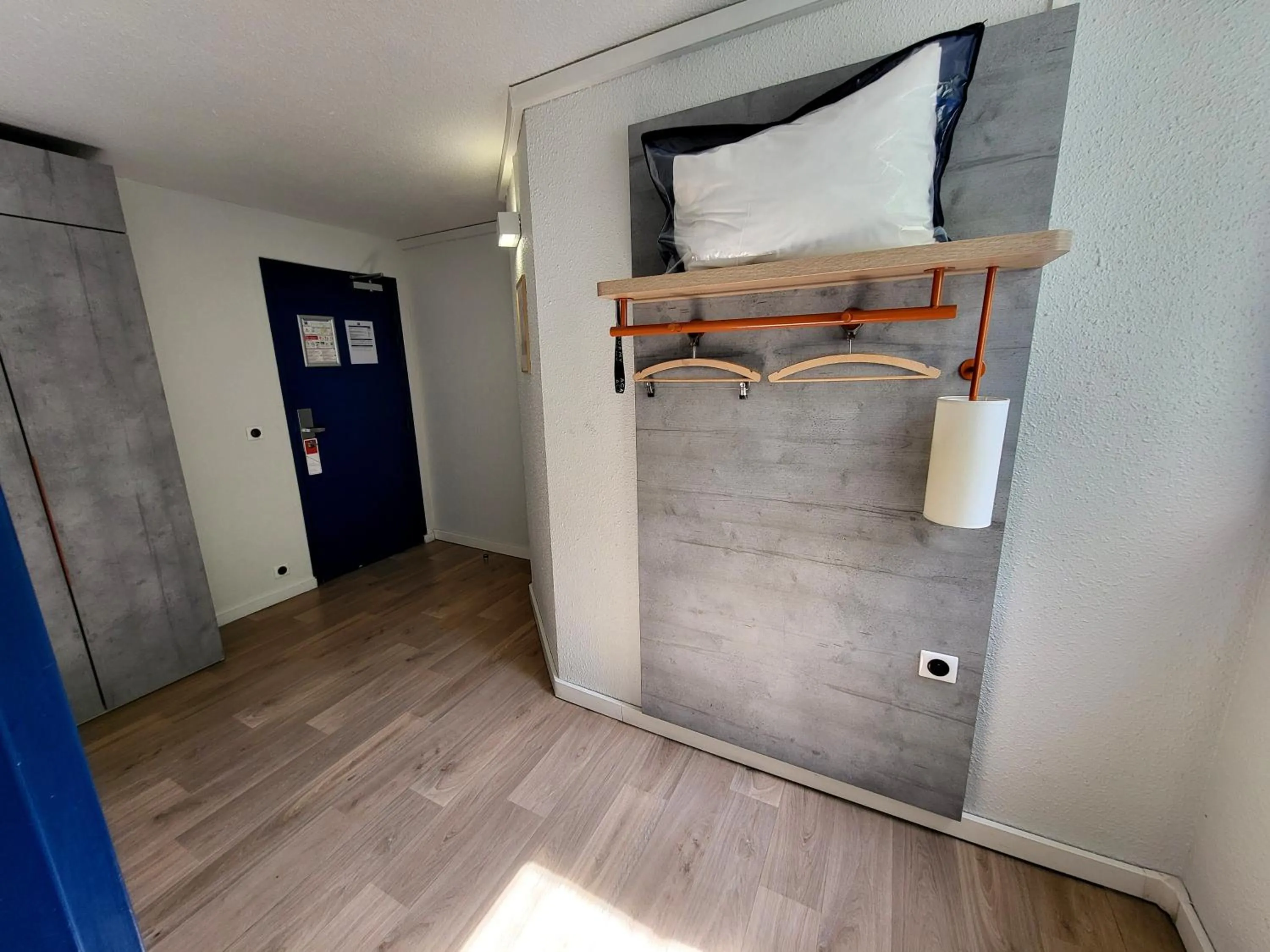 Bedroom in ibis budget Marne La Vallée Noisy Le Grand