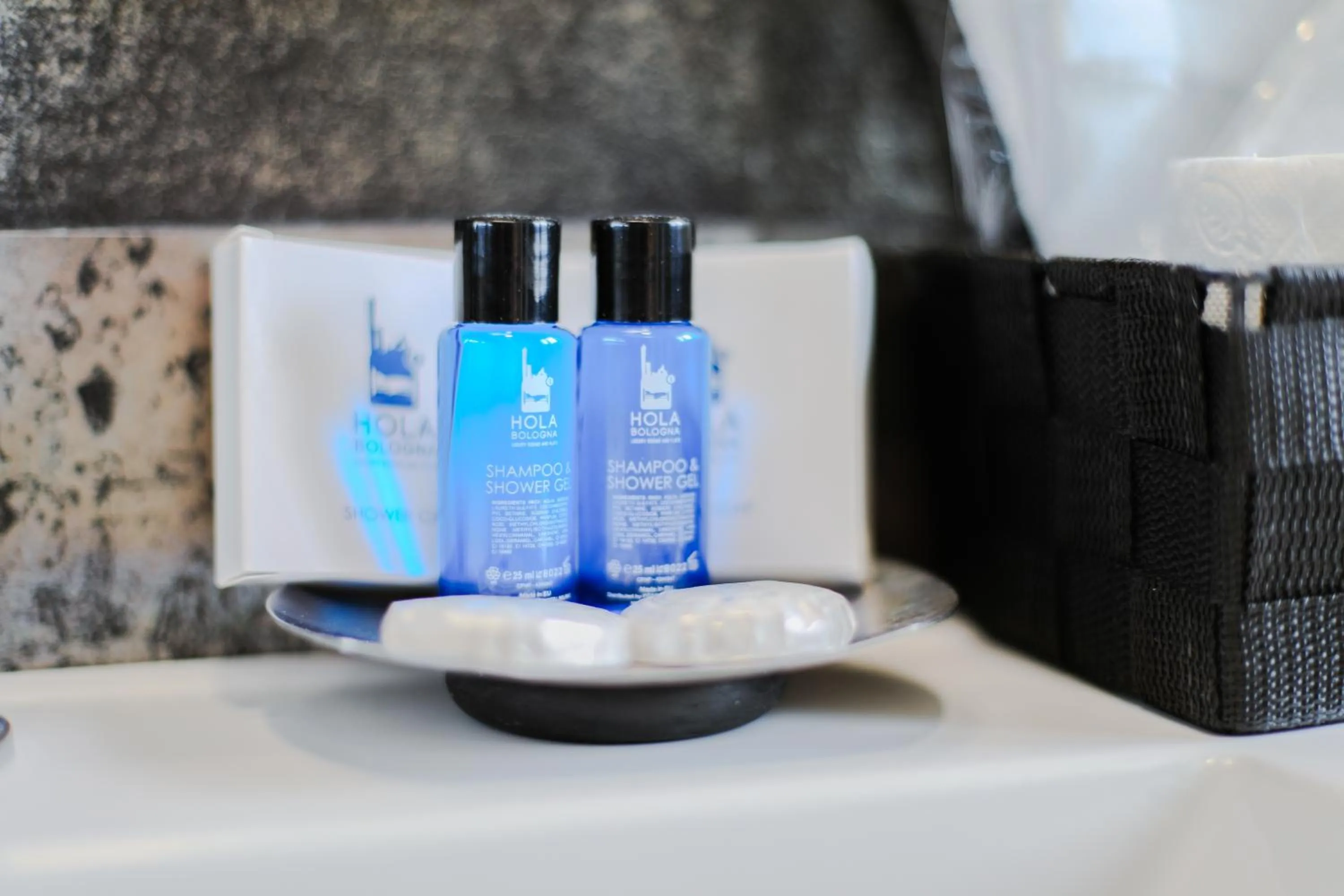 HOLABOLOGNA Luxury Rooms and Flats