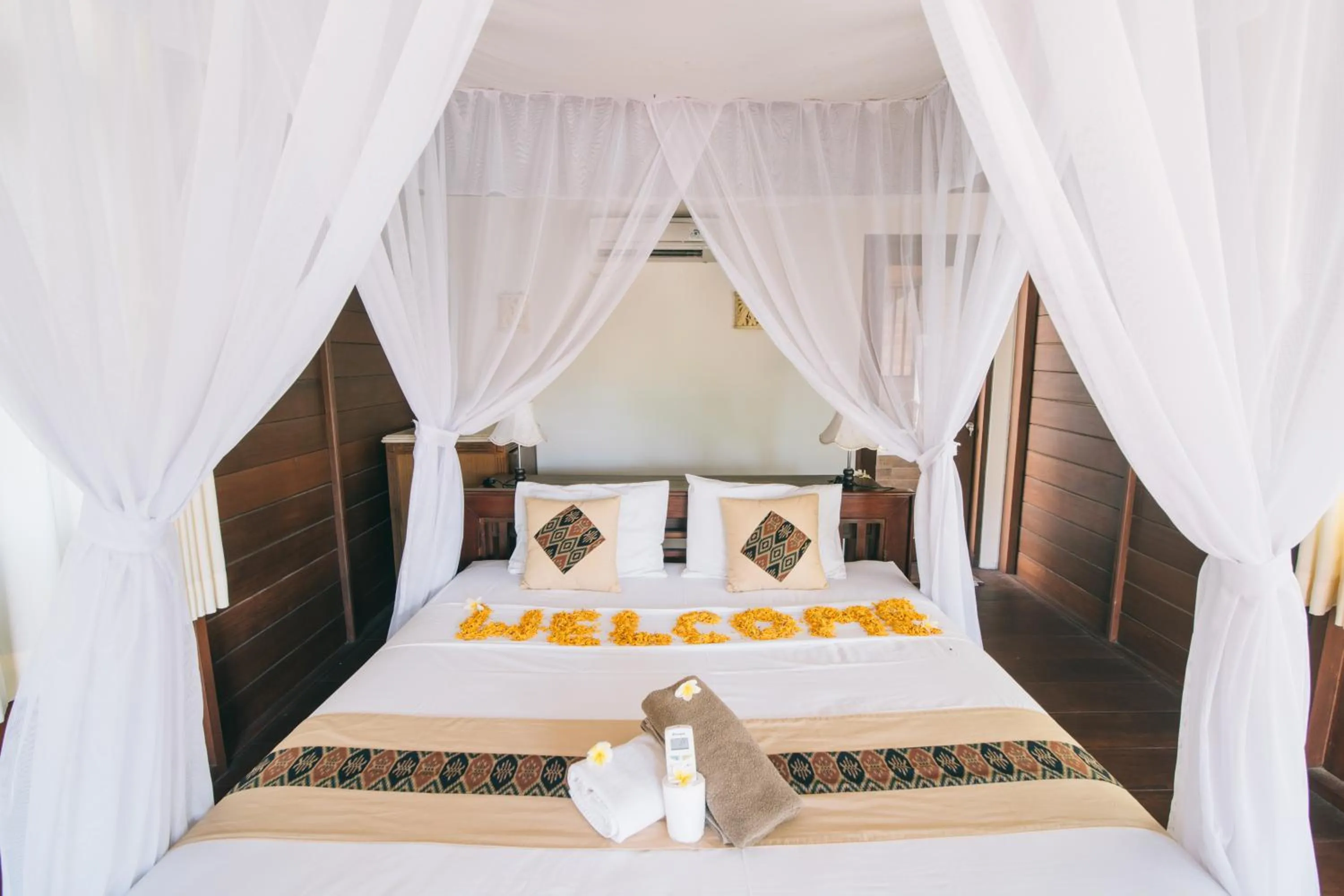 Bedroom, Bed in Damar Sanjaya Uttama