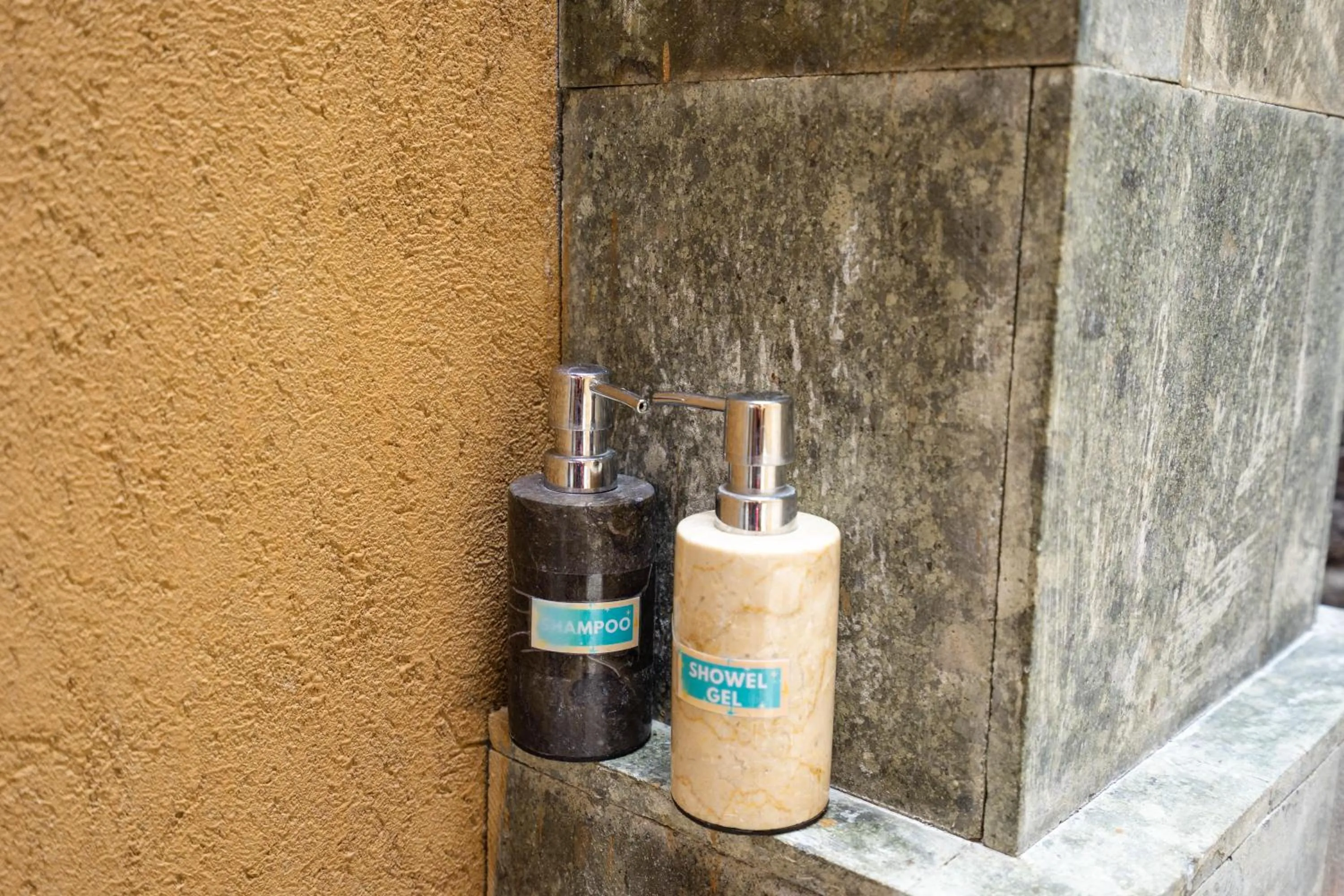 Bathroom in Damar Sanjaya Uttama