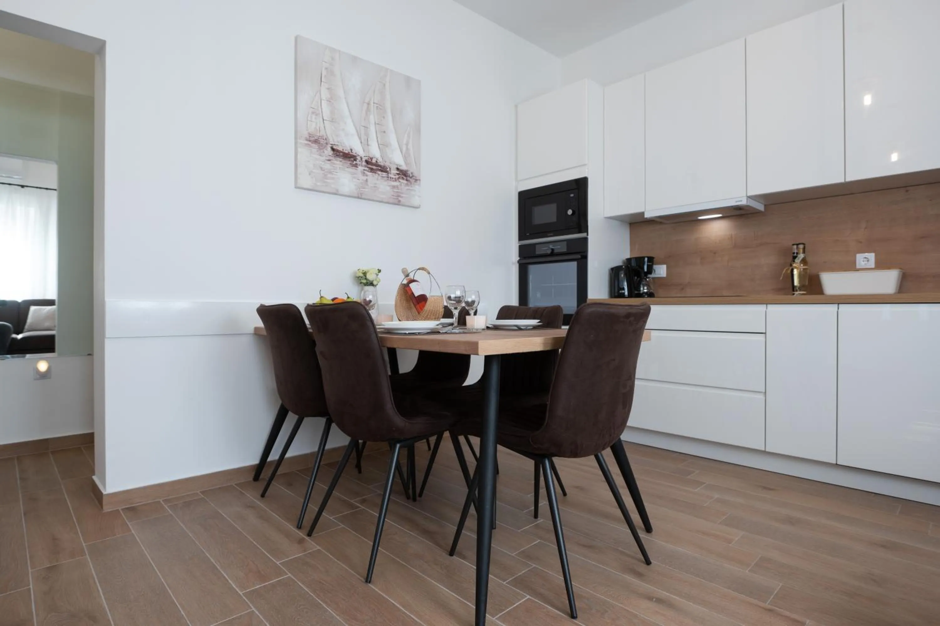 Kitchen or kitchenette in Apartments Batur