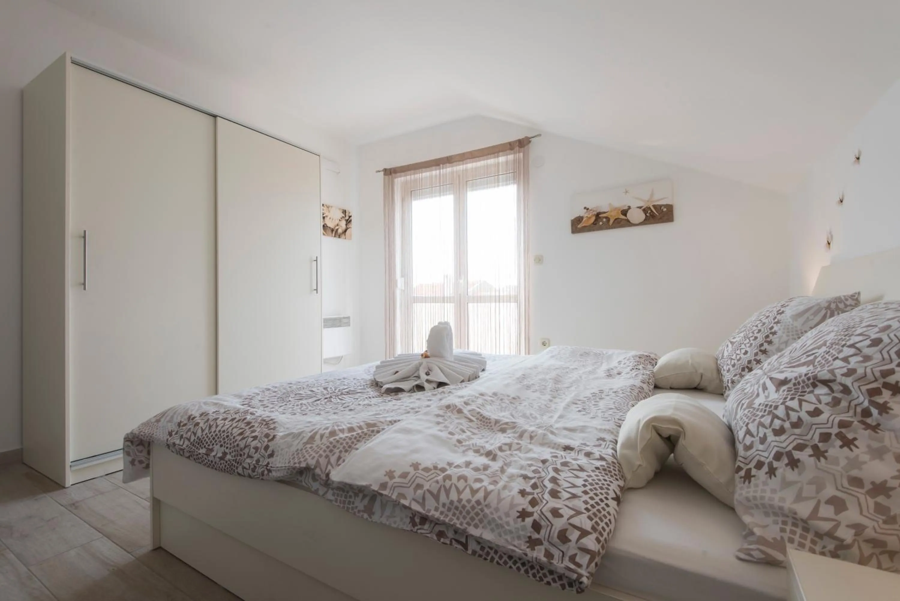 Bedroom, Bed in Apartments Batur