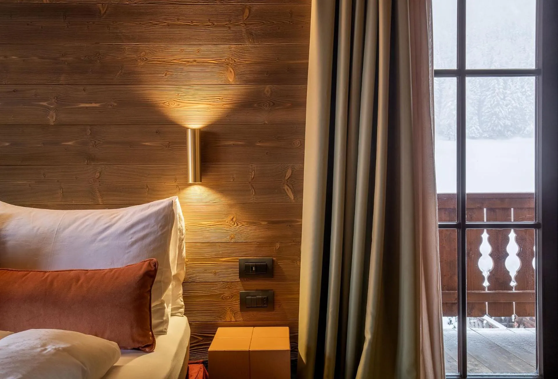 Bed in Cima Dodici B&B - Apartments