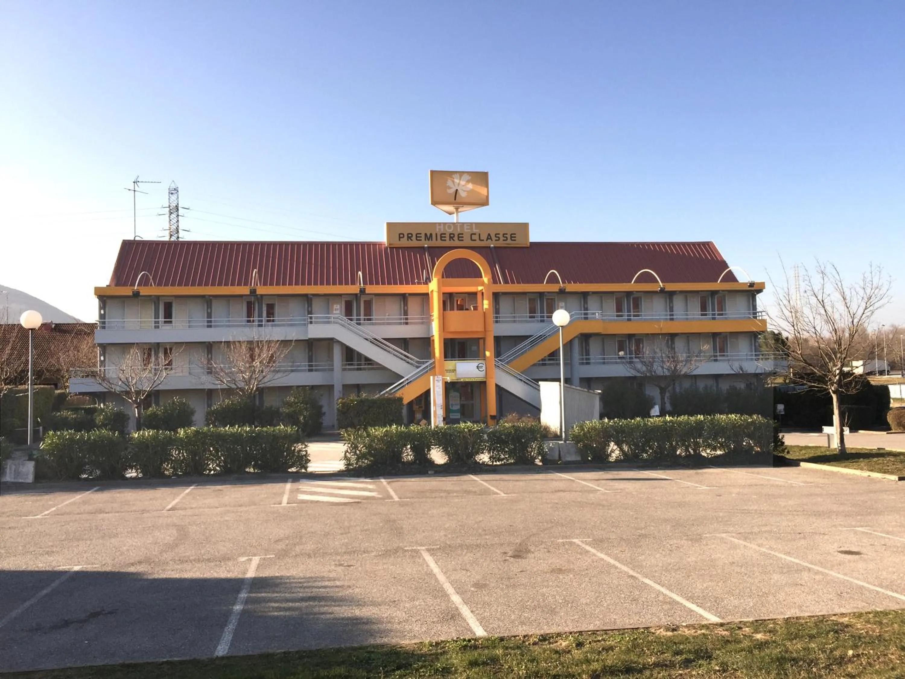 Facade/entrance in Première Classe Montélimar Nord - A7 sortie 17